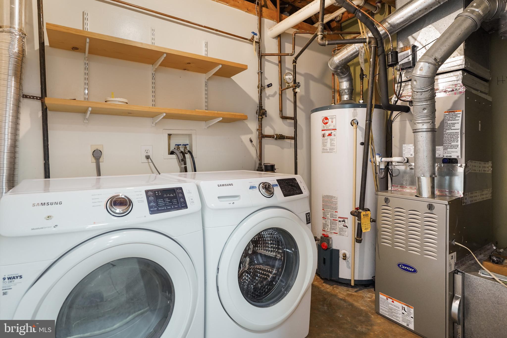 WILLOWS OF POTOMAC - Residential