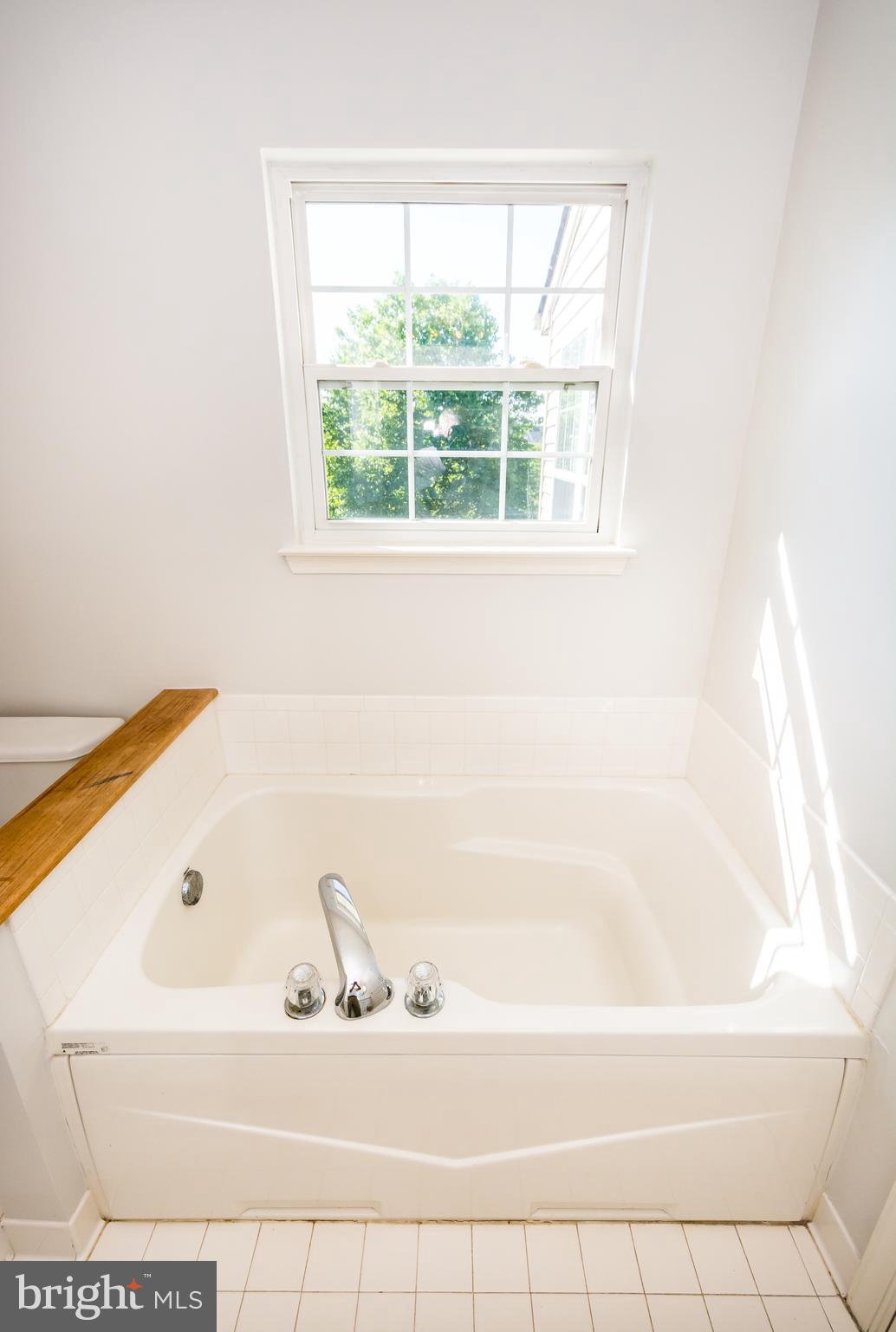 GREENBRIER HILLS - Residential Lease