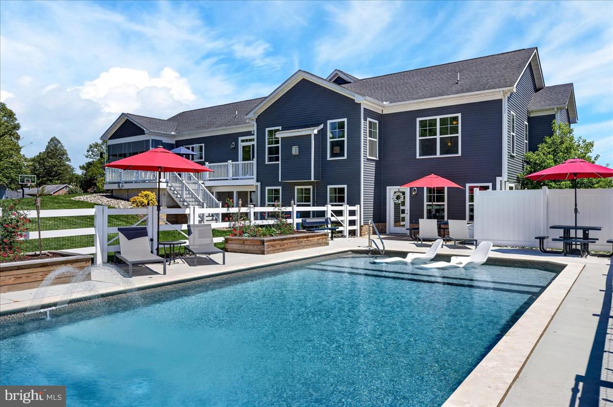 319 WHEATLEYS POND ROAD