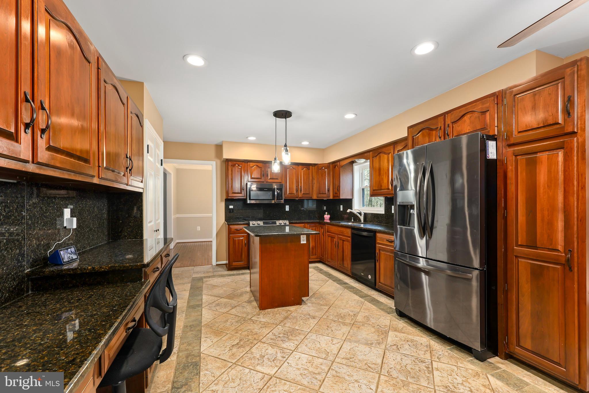 CANNON BLUFF - Residential