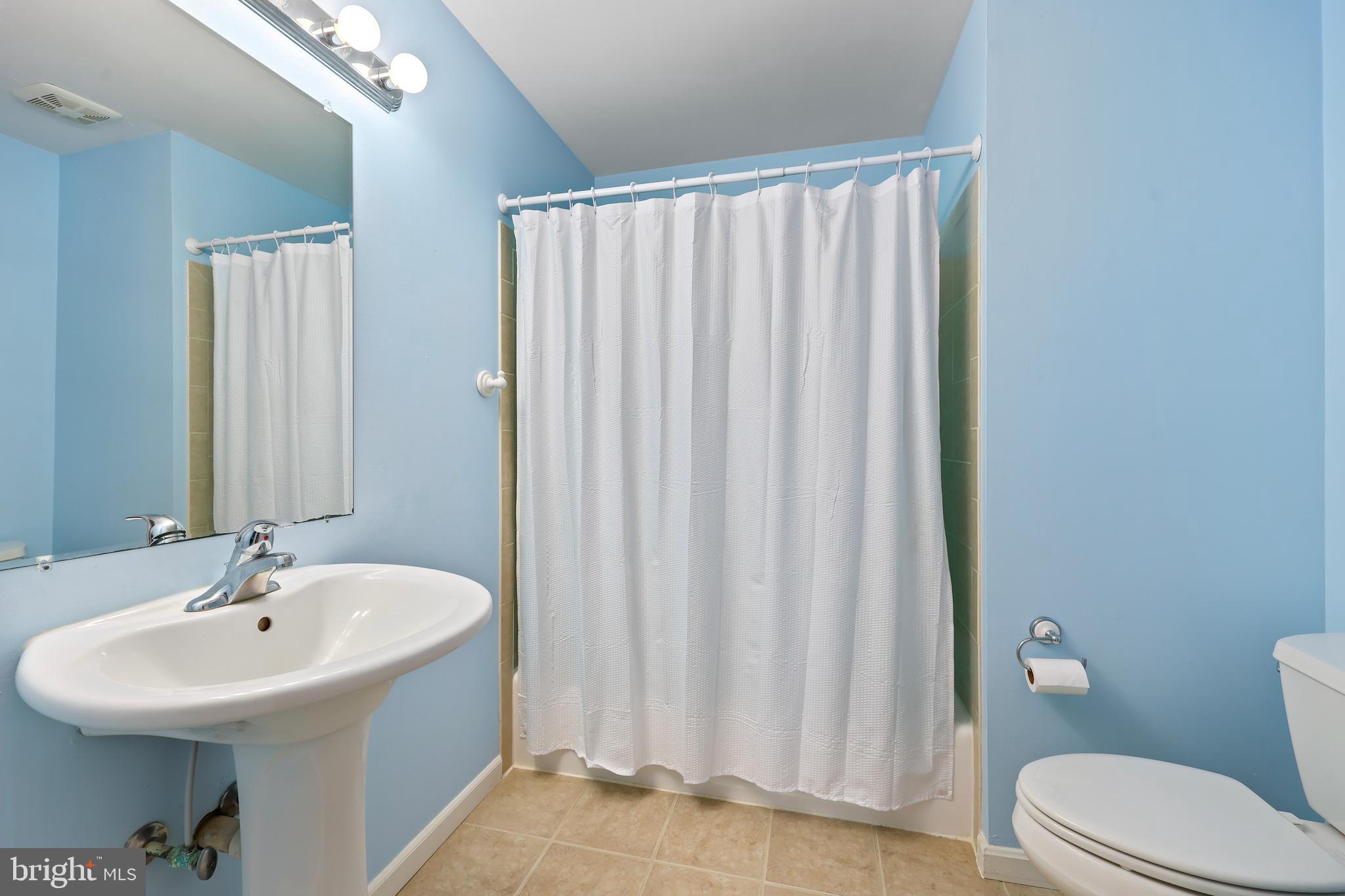 CANNON BLUFF - Residential