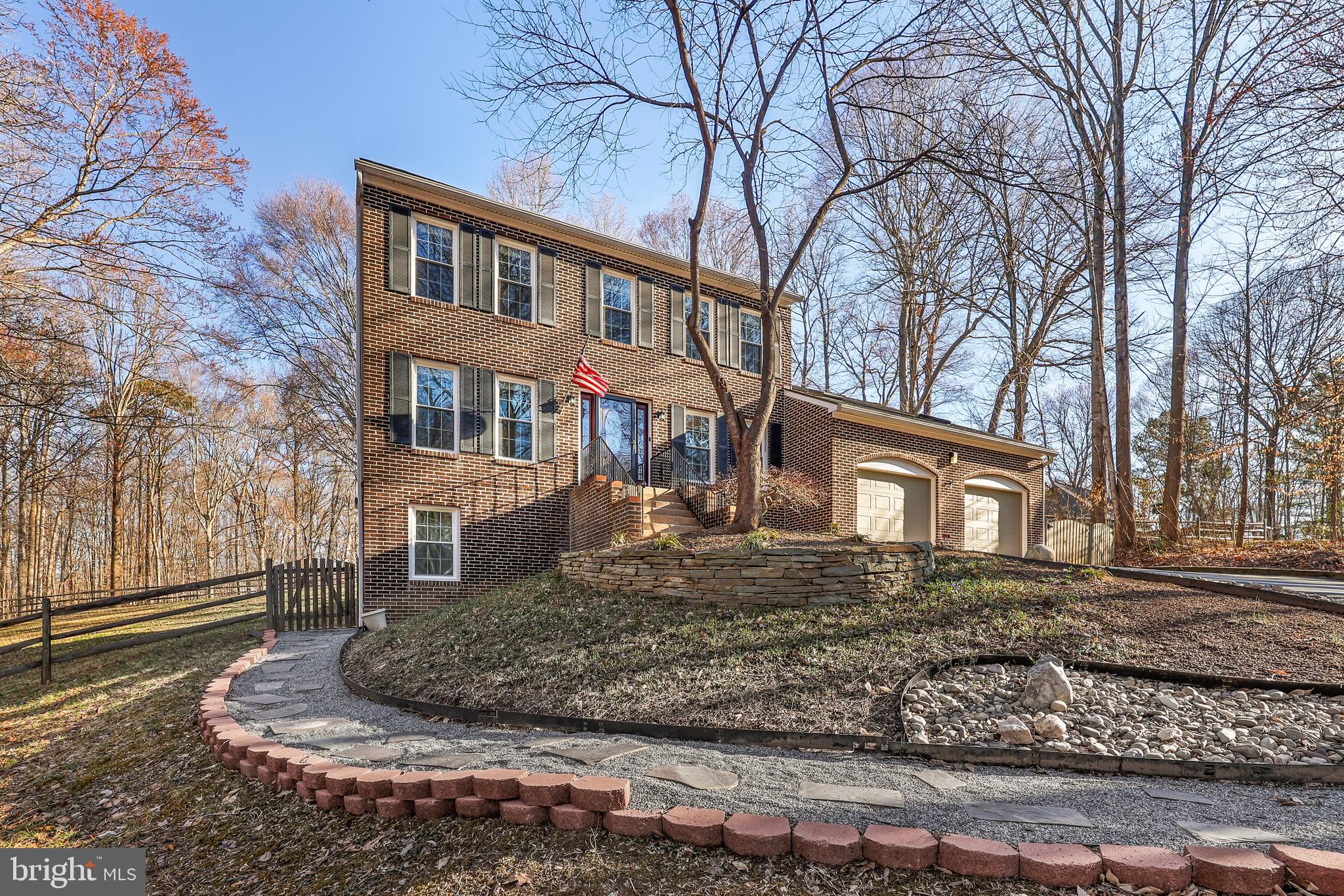 CANNON BLUFF - Residential