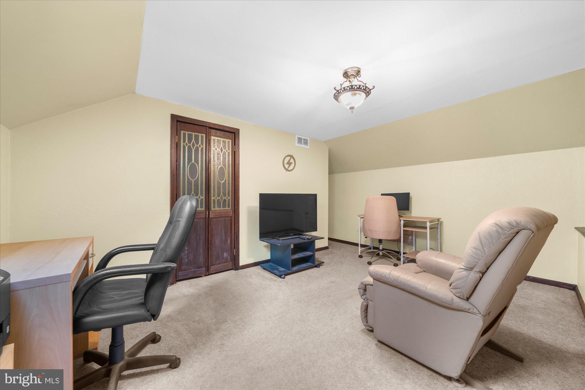 CAINES CREEK - Residential