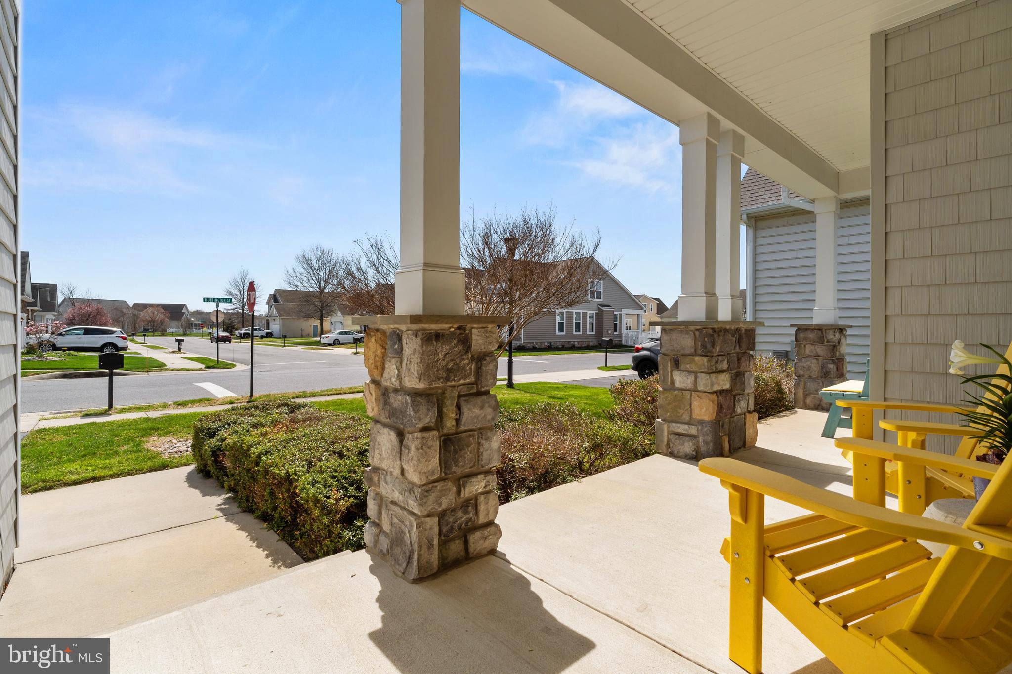 35880 HUNTINGTON STREET