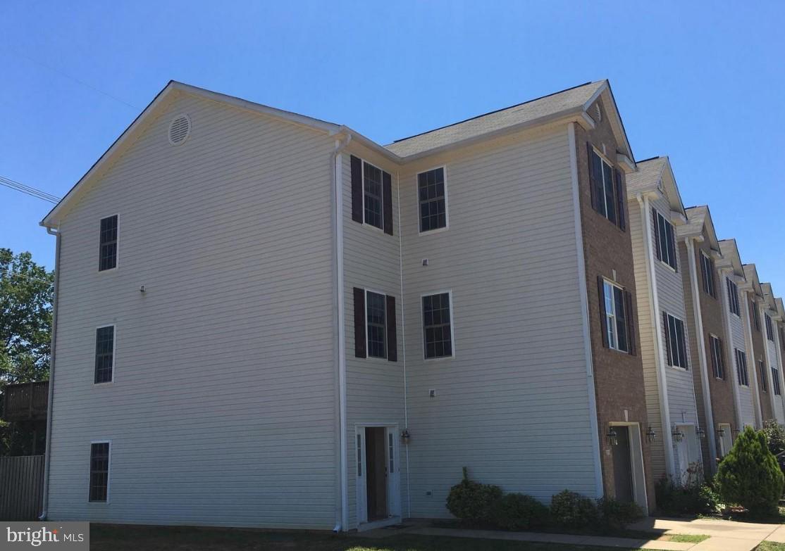 GERMANNA HEIGHTS - Residential Lease