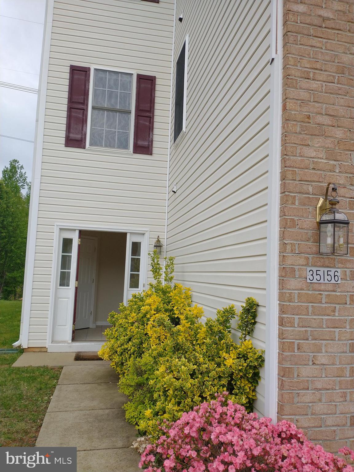 GERMANNA HEIGHTS - Residential Lease