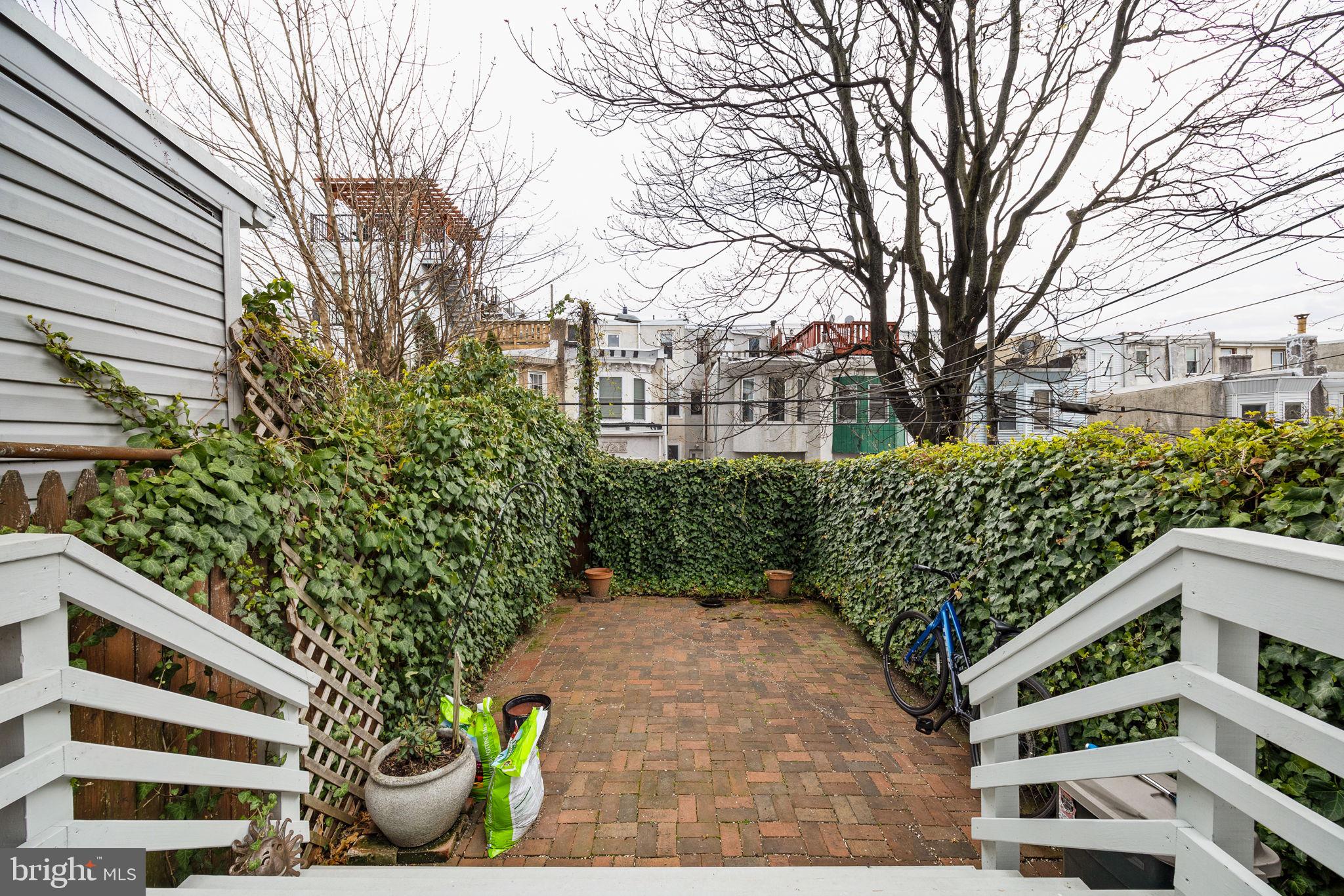 FAIRMOUNT - Residential