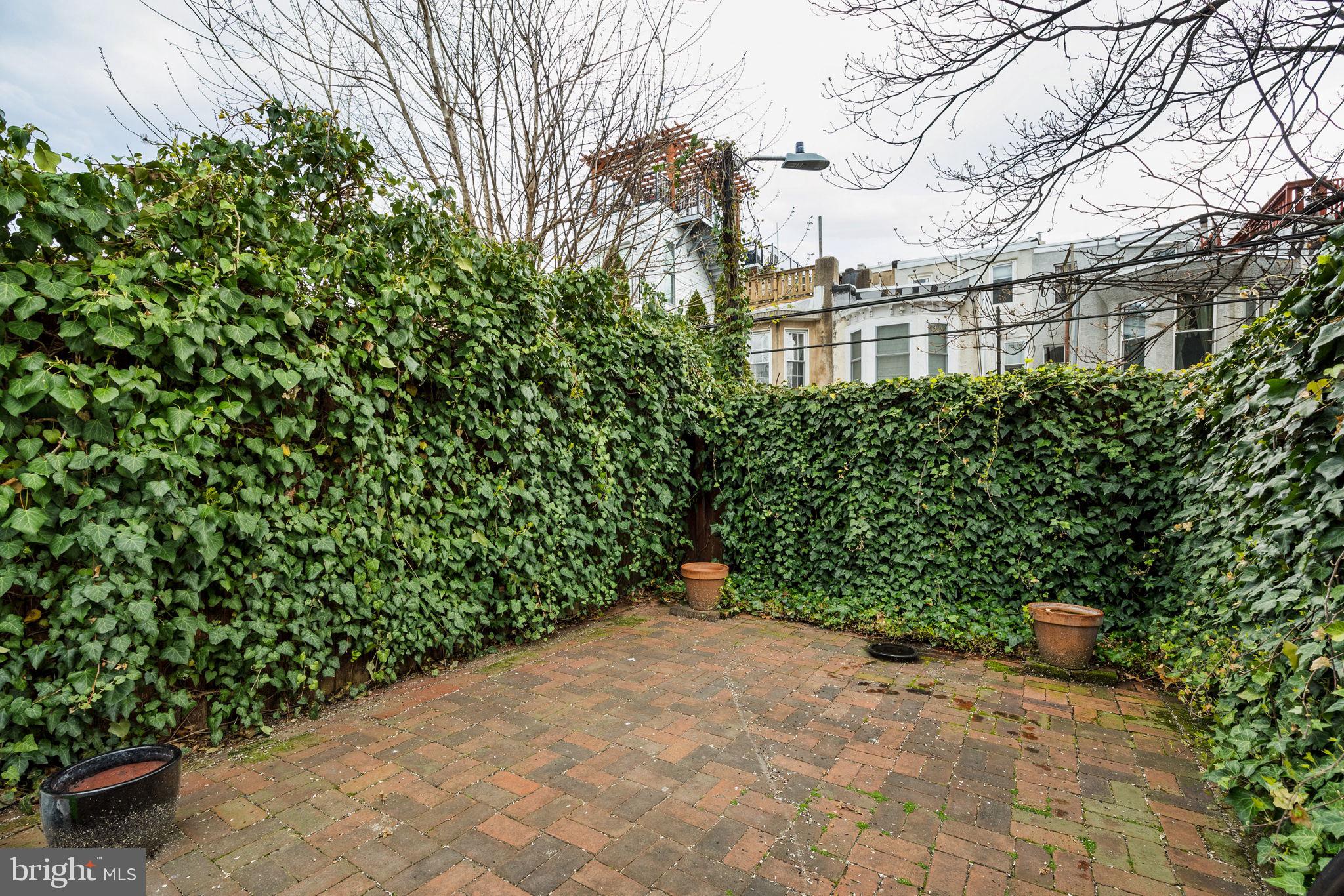 FAIRMOUNT - Residential