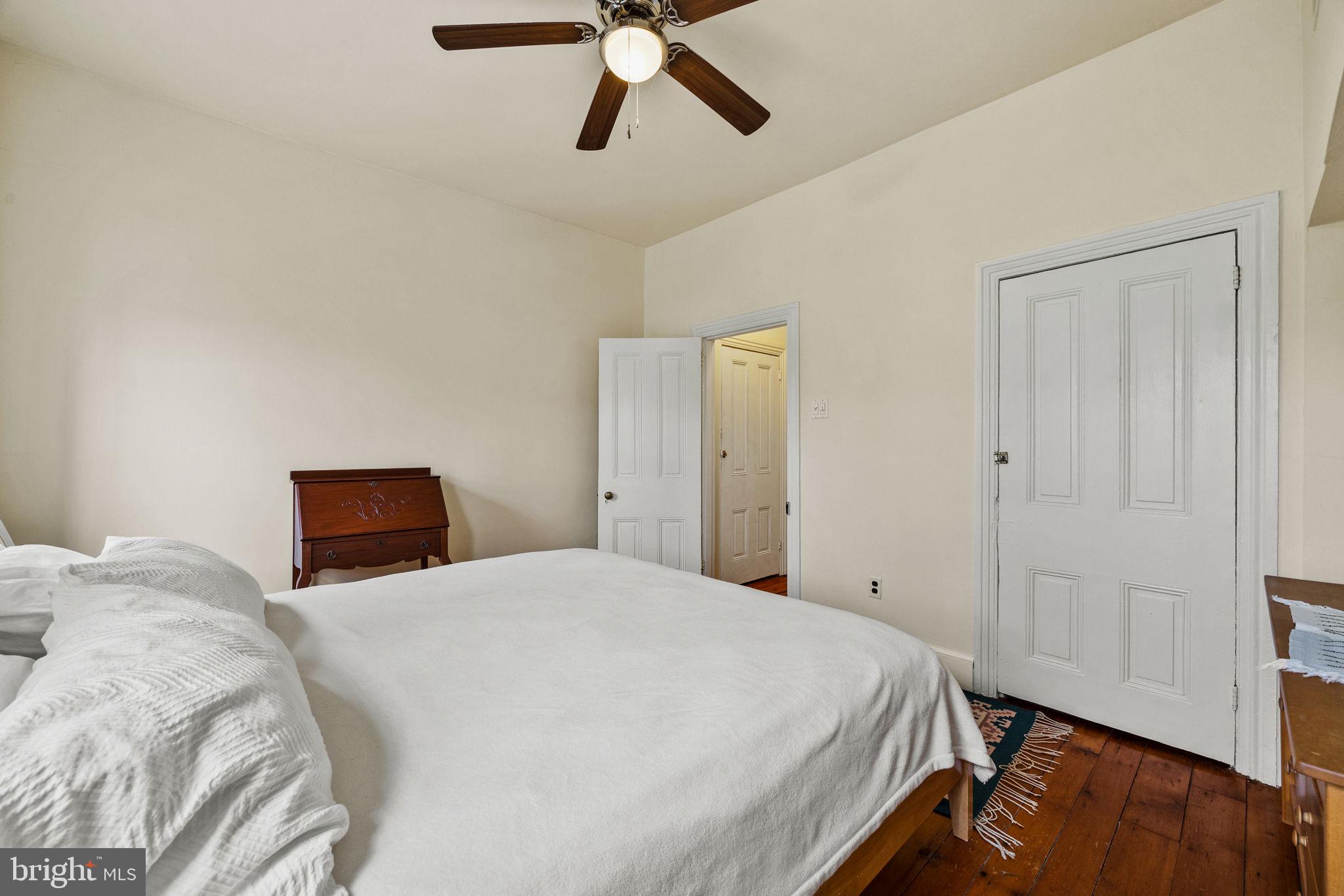 FAIRMOUNT - Residential