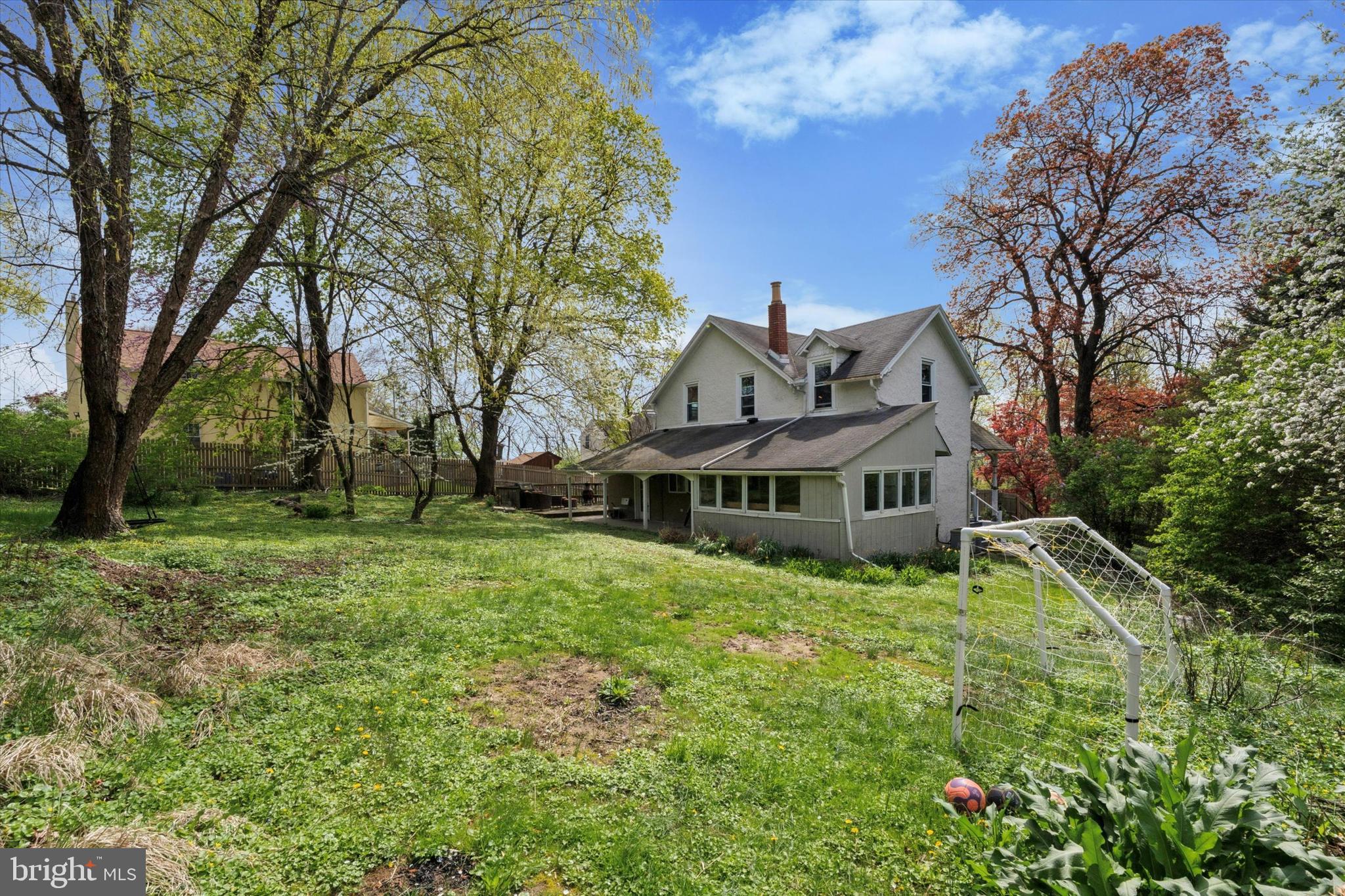 2513 BUTLER PIKE
