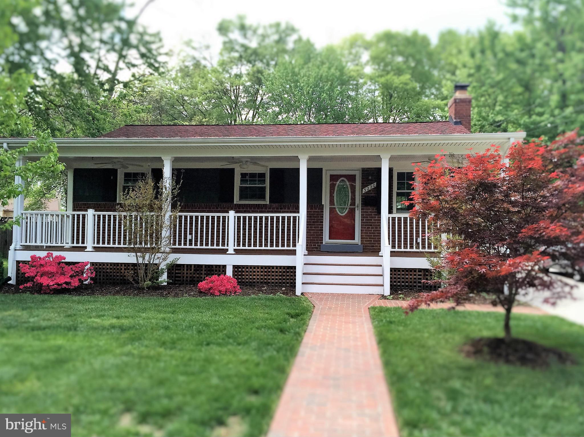BROYHILL PARK - Residential Lease