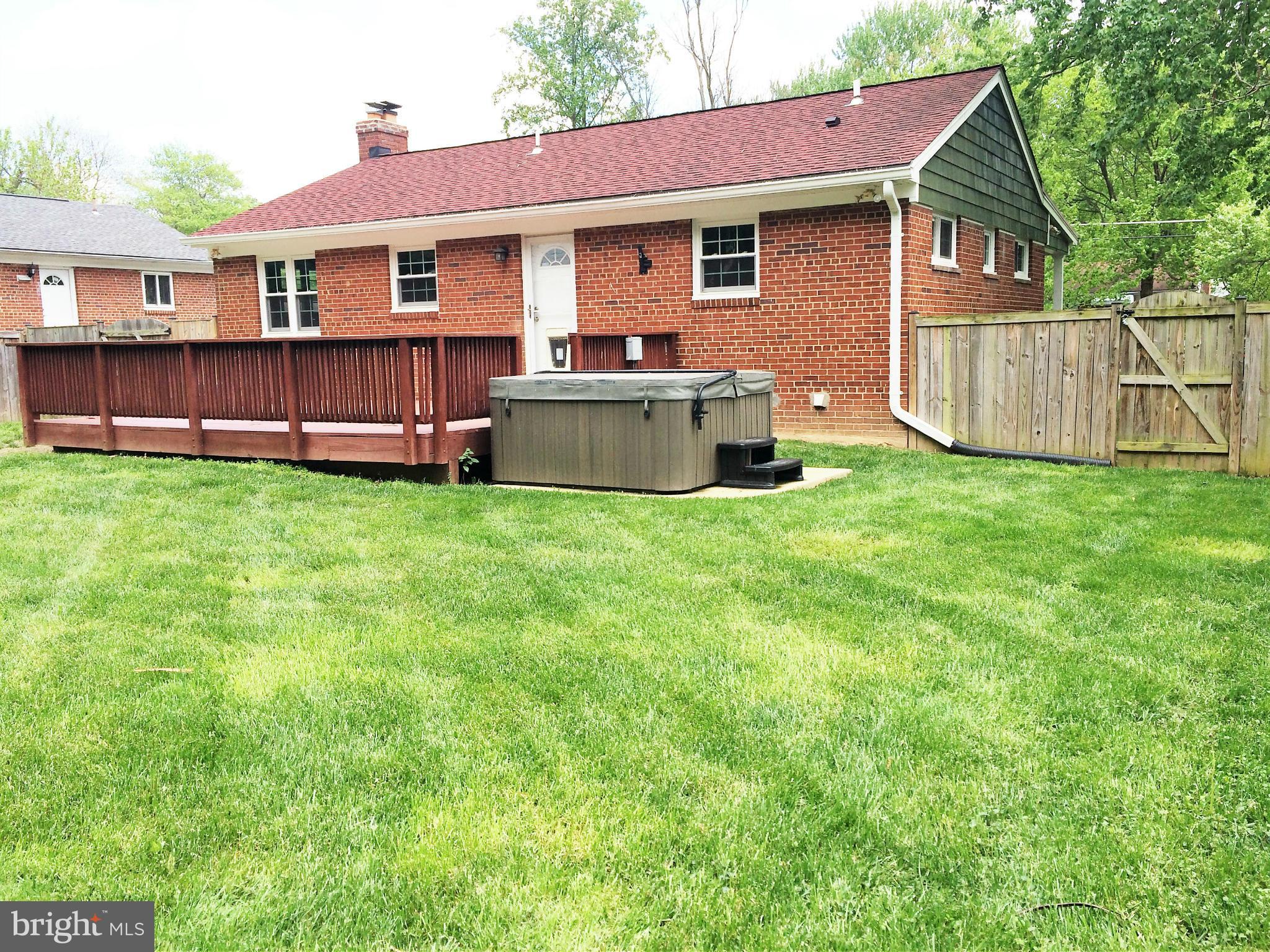 BROYHILL PARK - Residential Lease