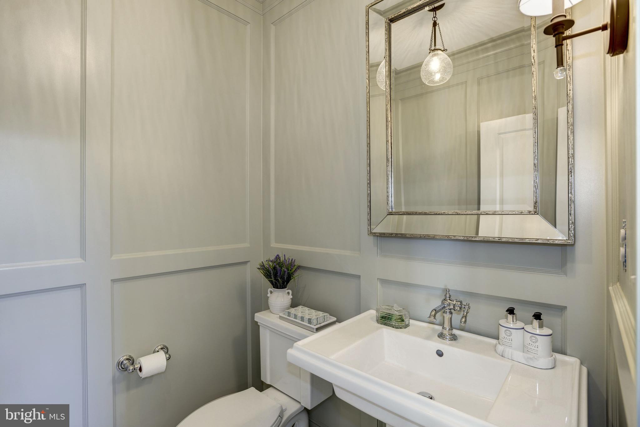 LEEWAY HEIGHTS - Residential