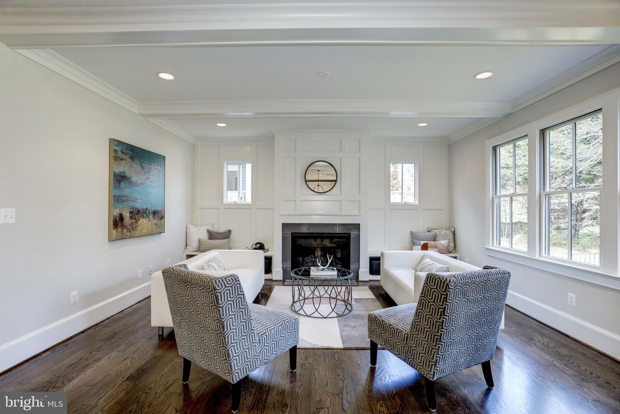 LEEWAY HEIGHTS - Residential