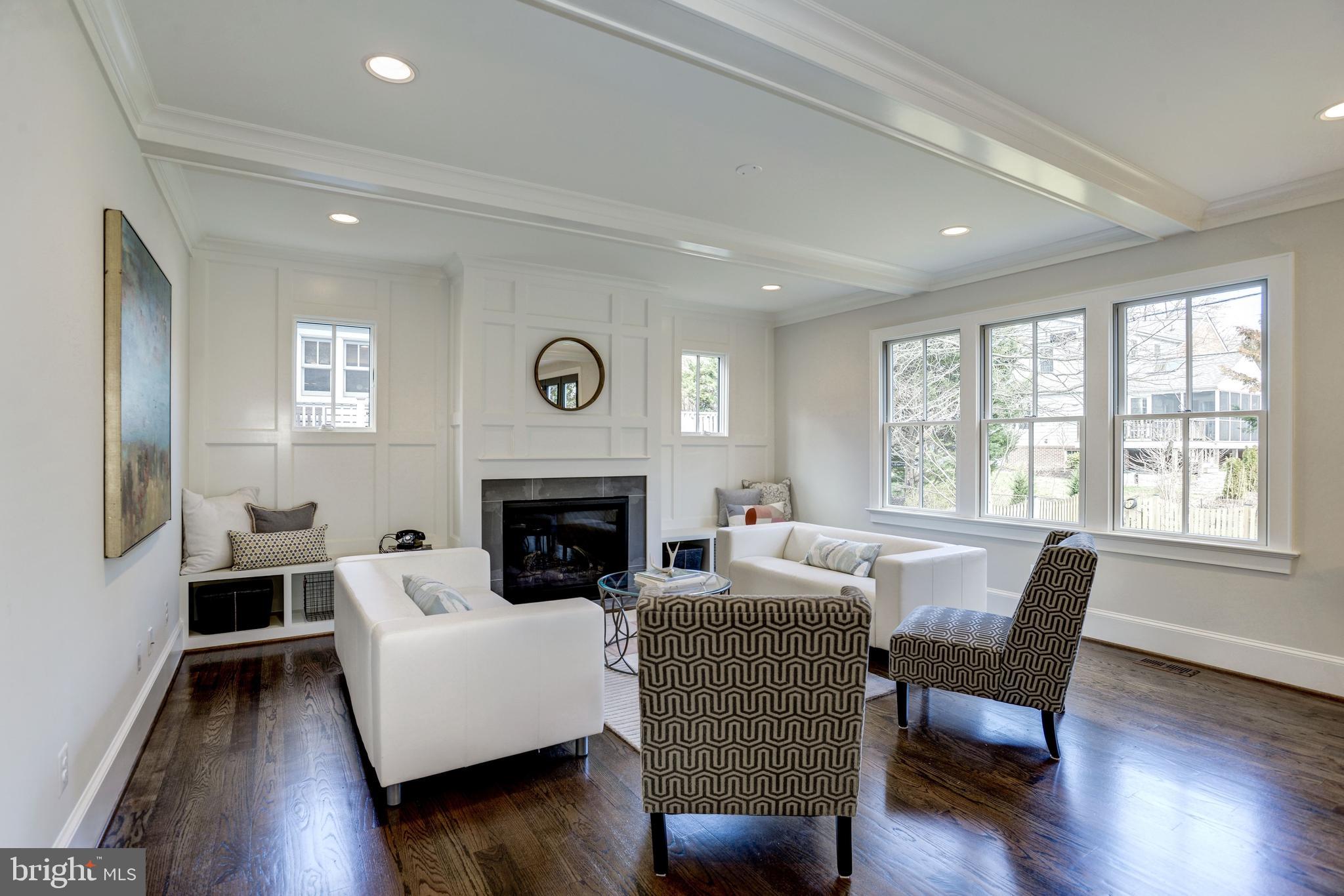 LEEWAY HEIGHTS - Residential