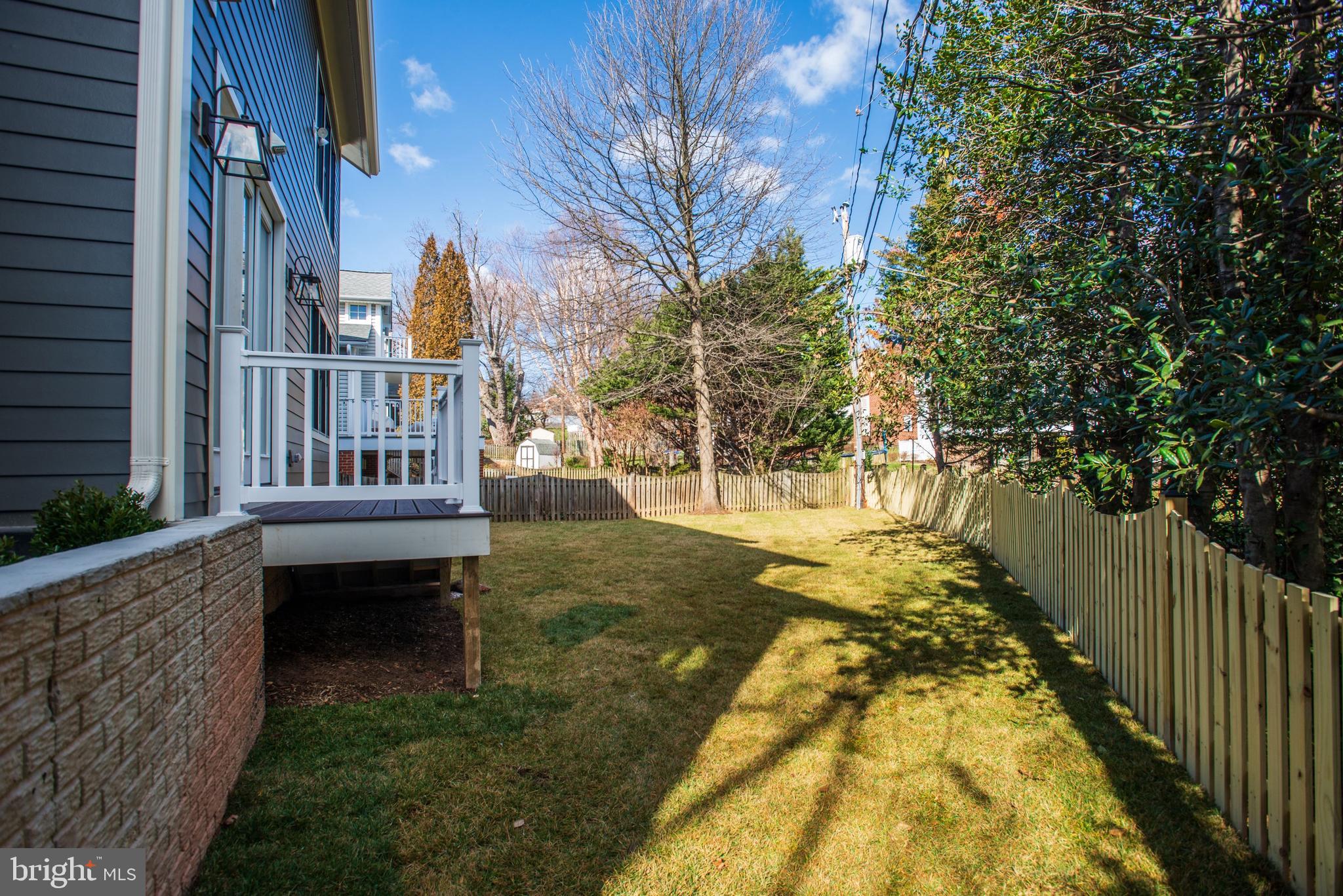 LEEWAY HEIGHTS - Residential