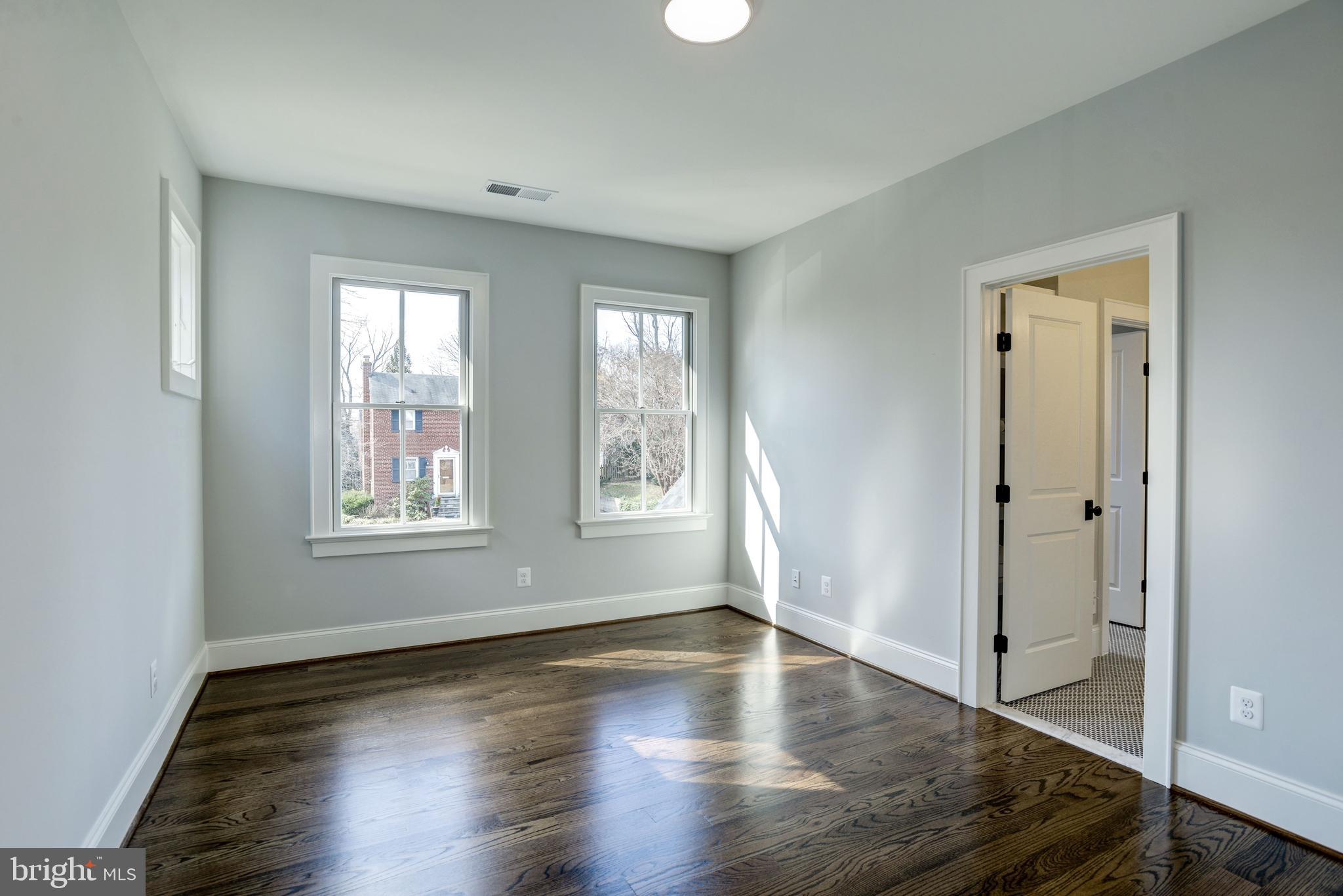 LEEWAY HEIGHTS - Residential