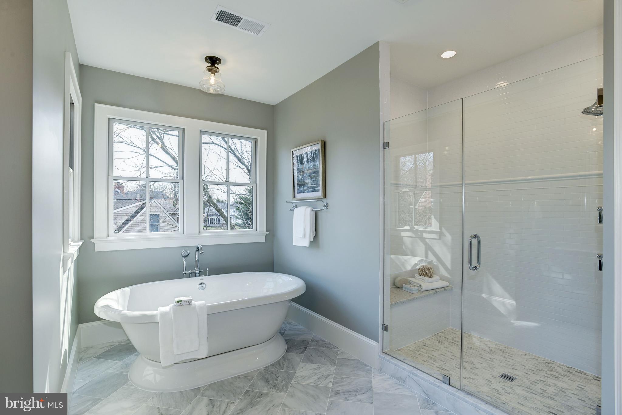 LEEWAY HEIGHTS - Residential