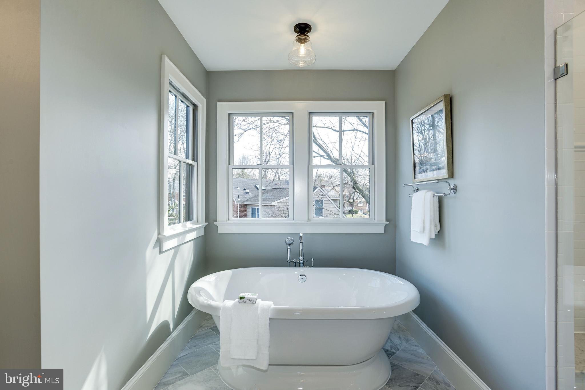 LEEWAY HEIGHTS - Residential