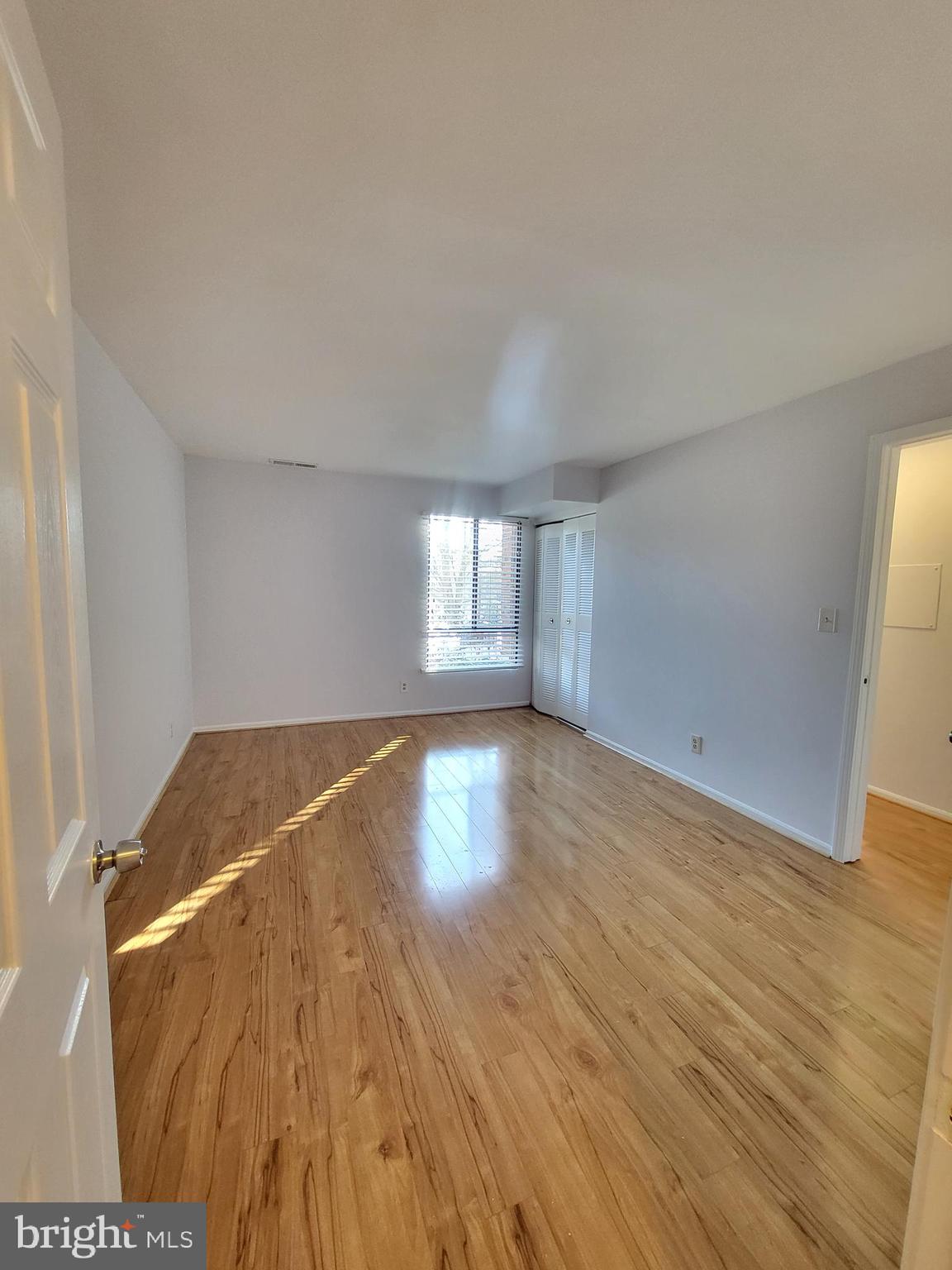 HERITAGE COURT - Residential