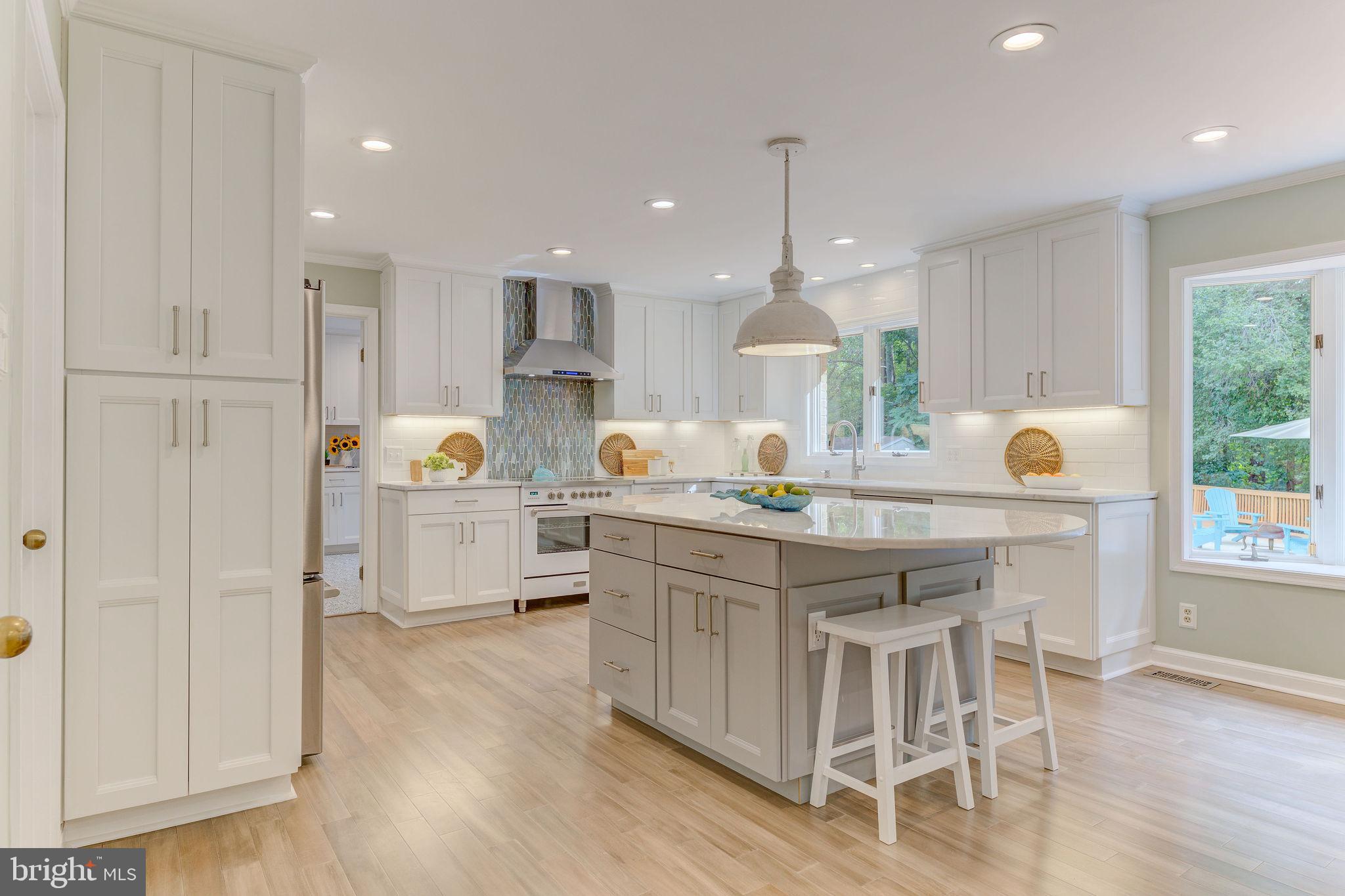 CALVERT ESTATES - Residential