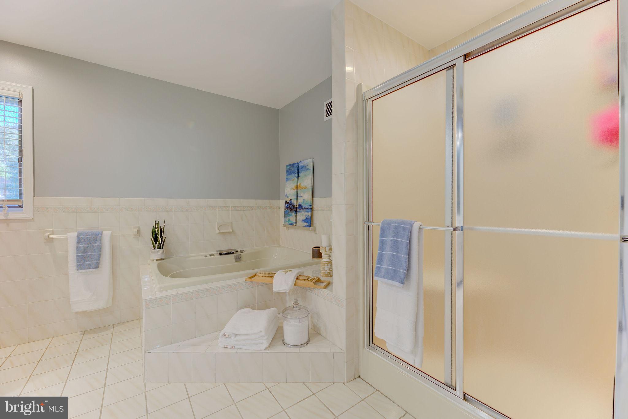 CALVERT ESTATES - Residential