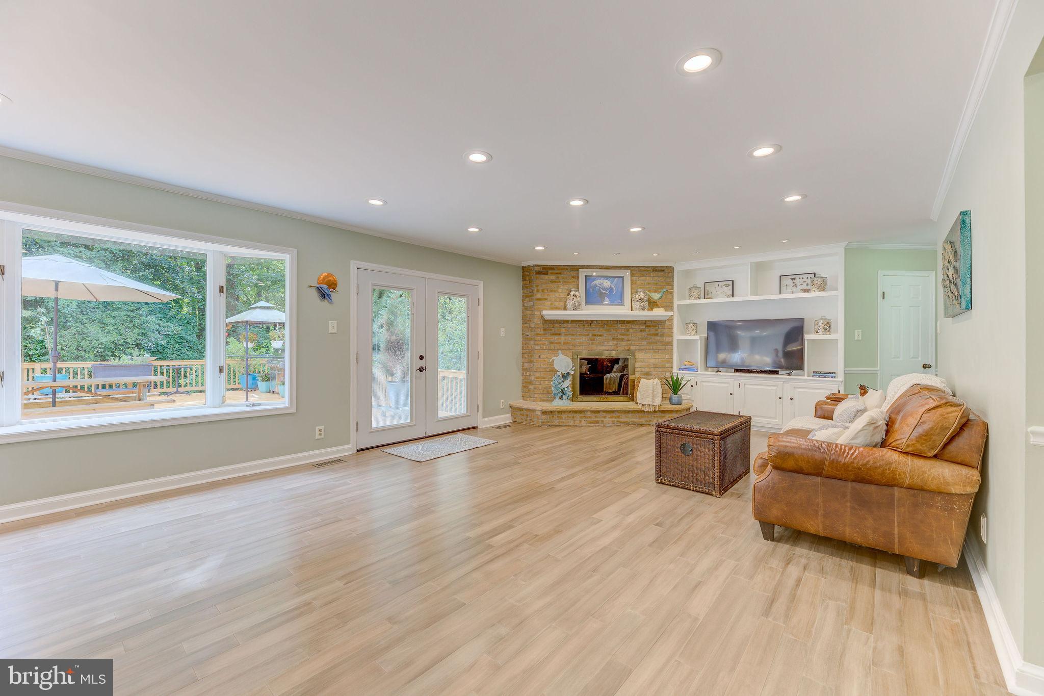 CALVERT ESTATES - Residential