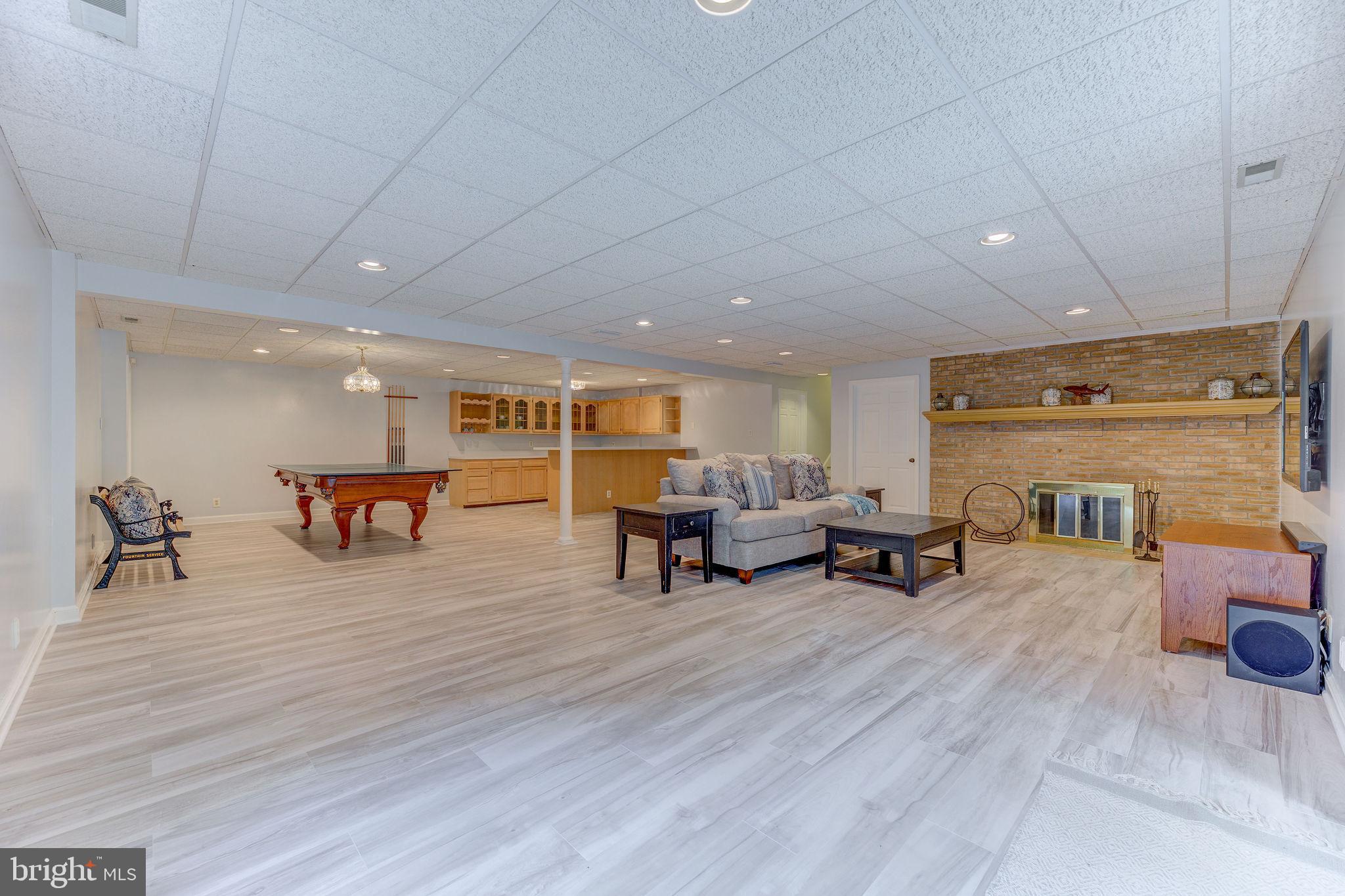 CALVERT ESTATES - Residential