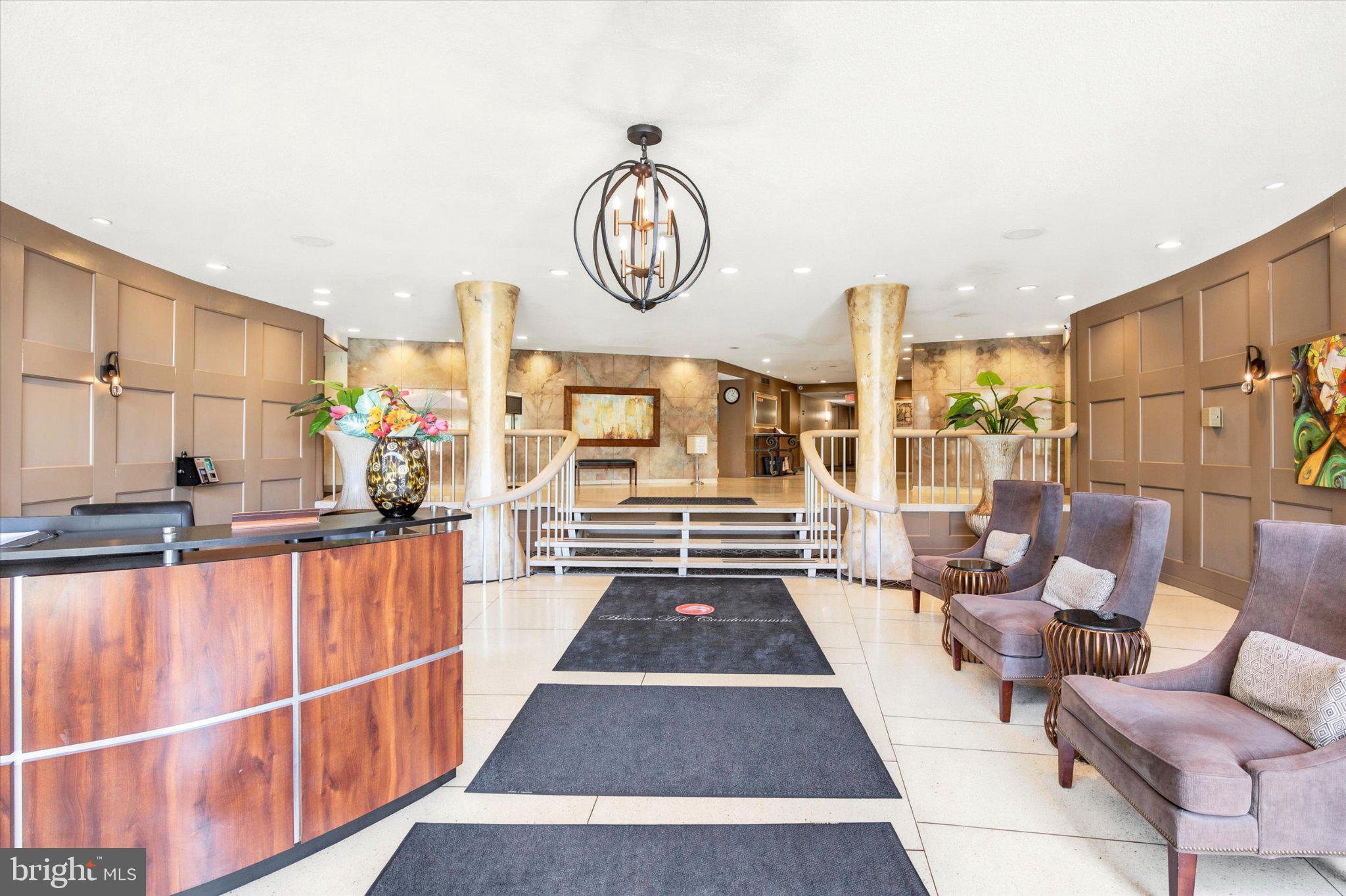 100 WEST AVENUE 421-S