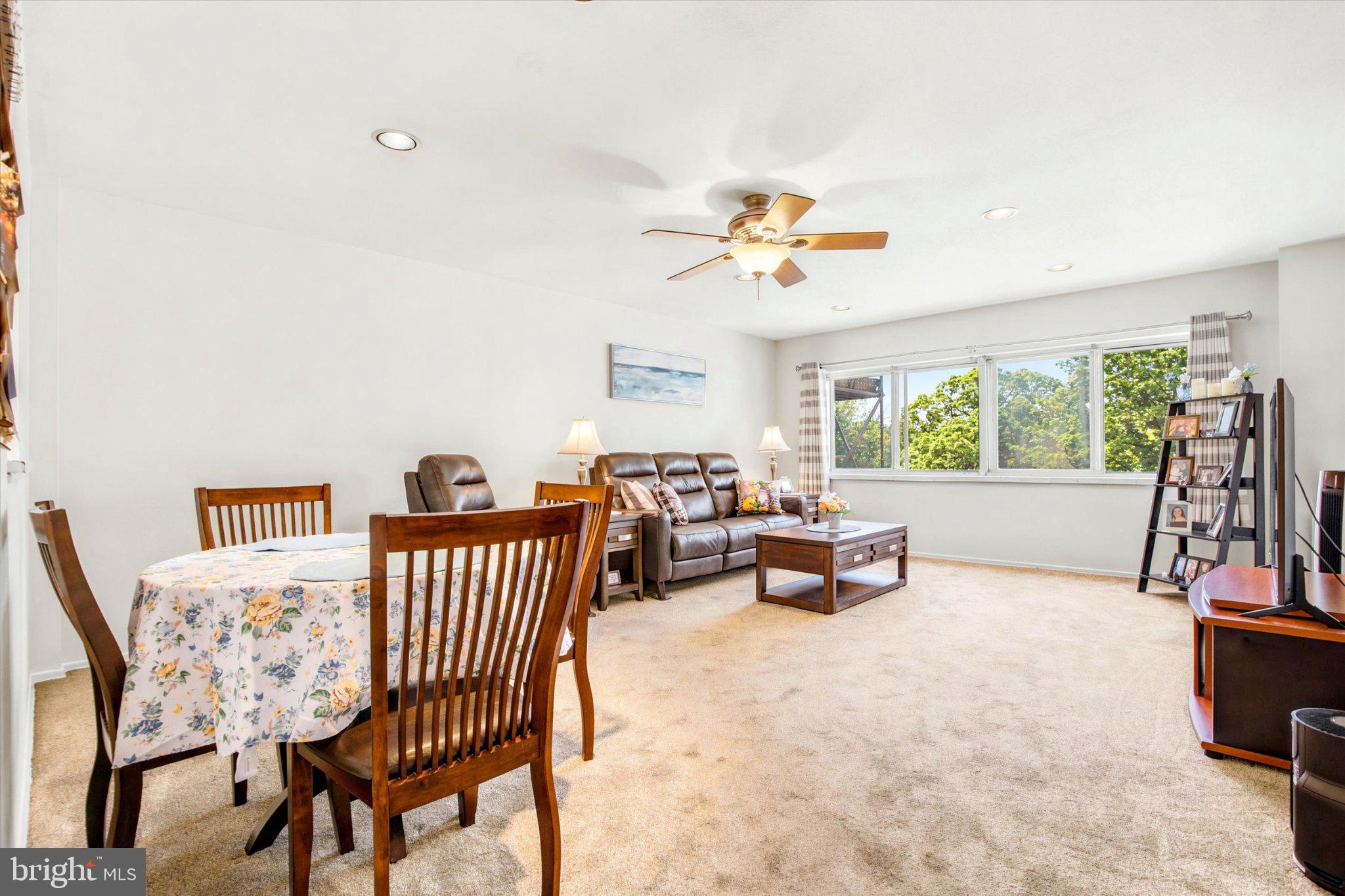 100 WEST AVENUE 421-S