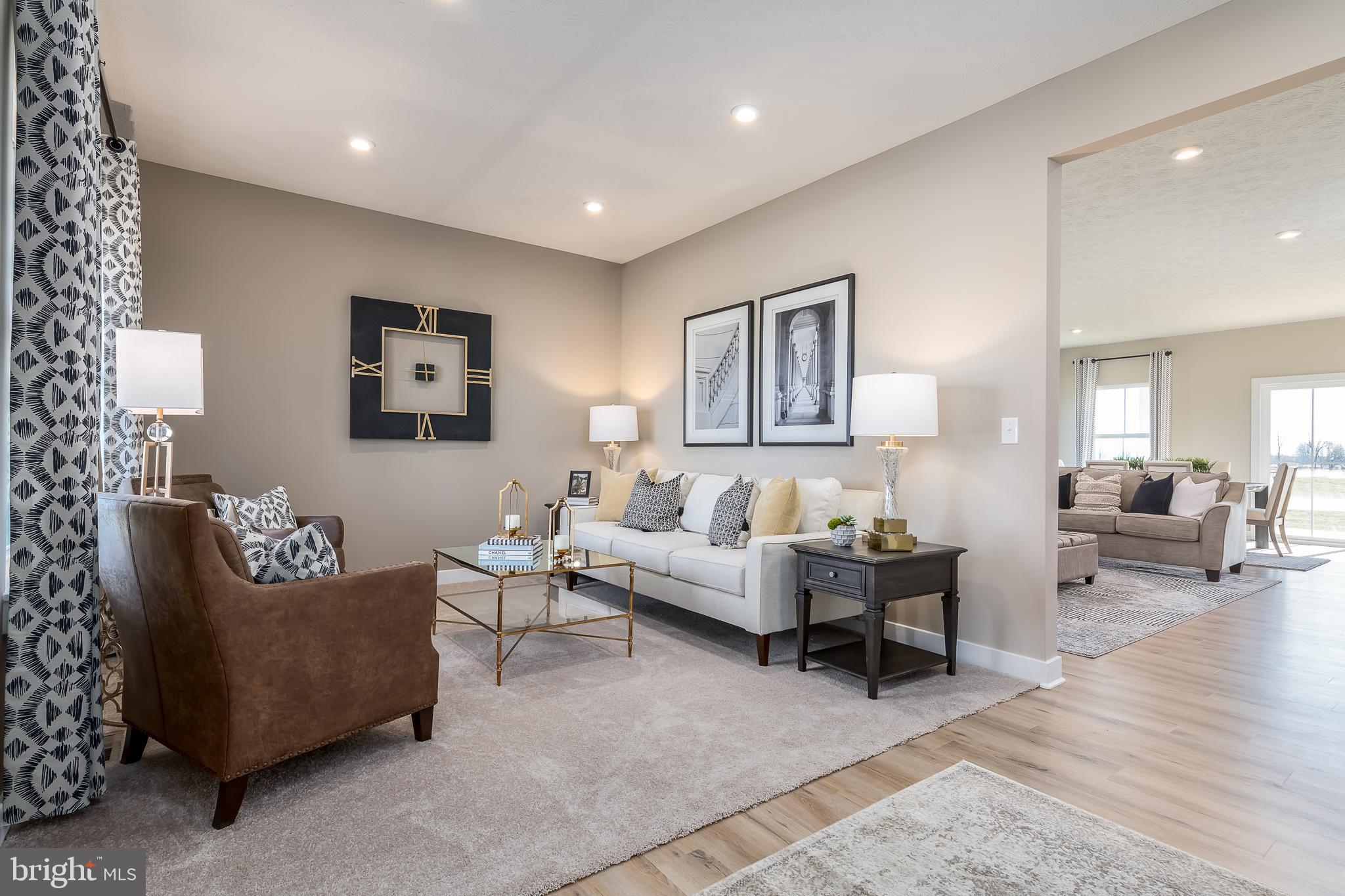 LOT 40 WALLACE BOULEVARD