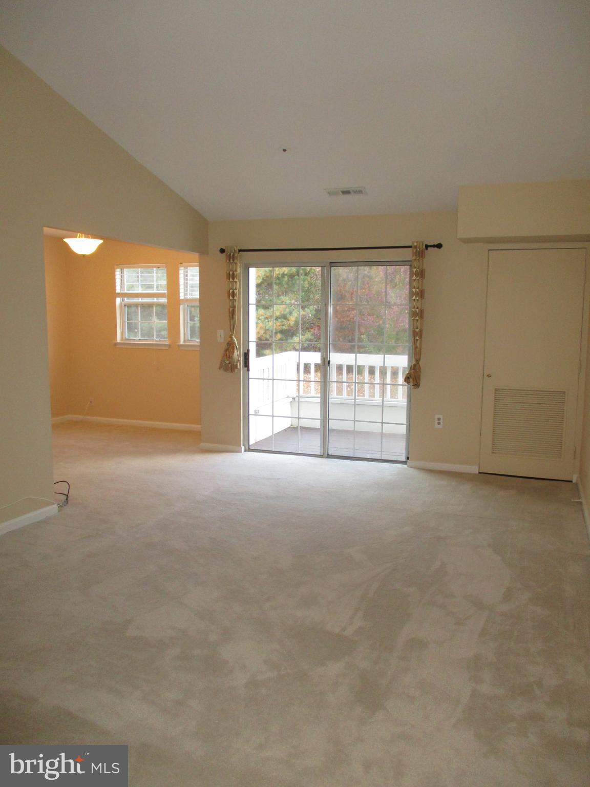 ELLICOTT CROSSING - Residential Lease