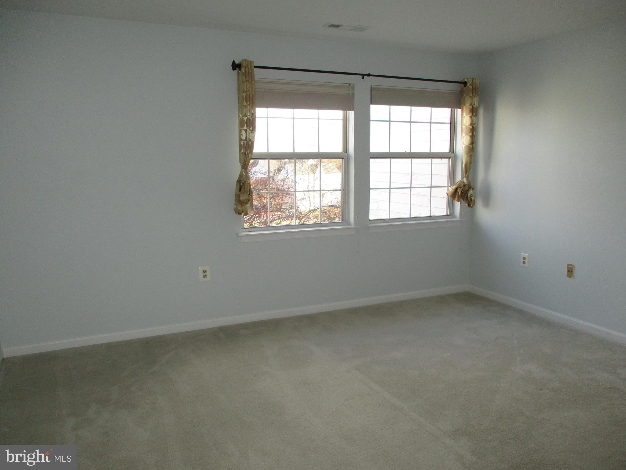 ELLICOTT CROSSING - Residential Lease