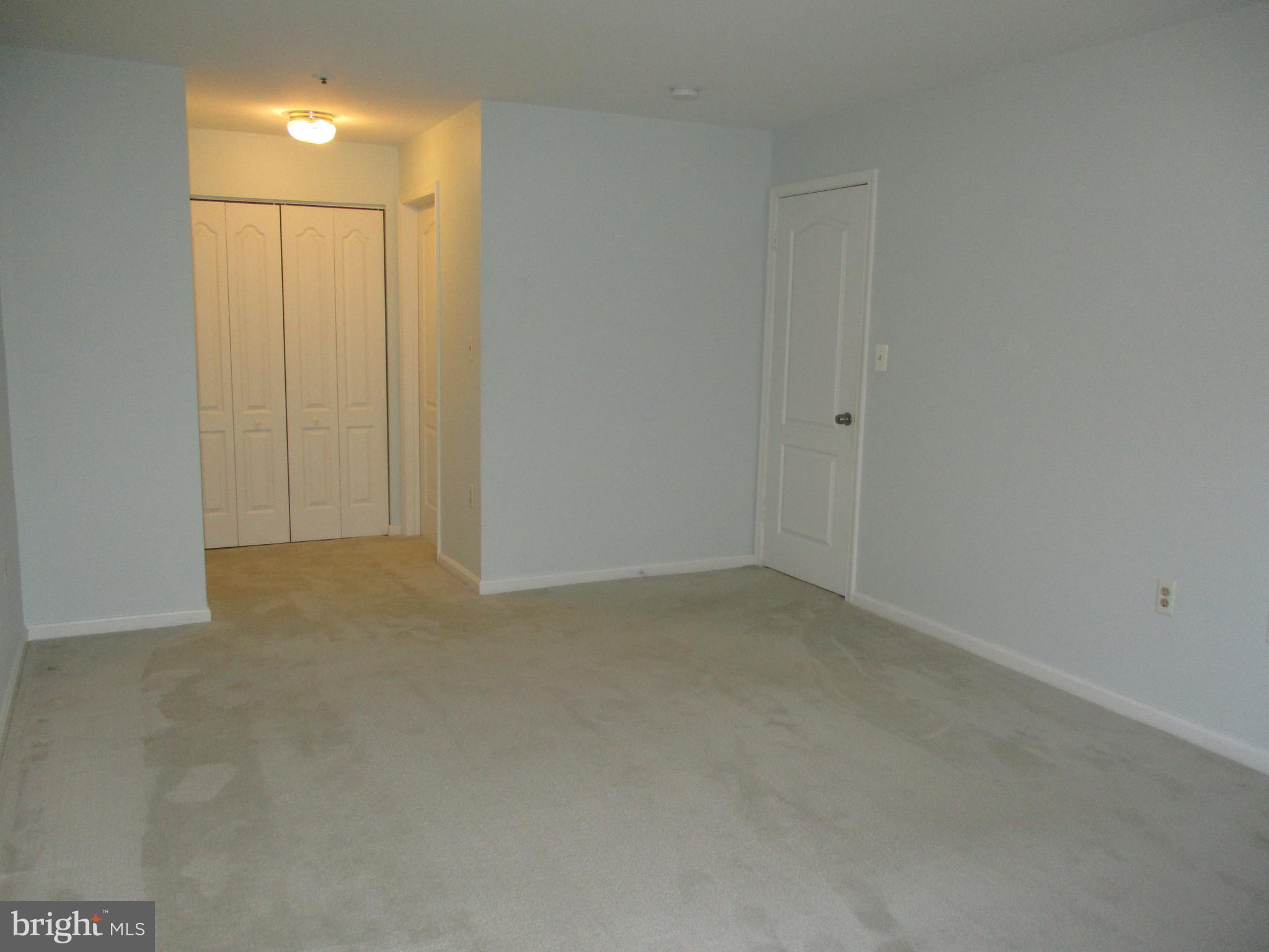 ELLICOTT CROSSING - Residential Lease