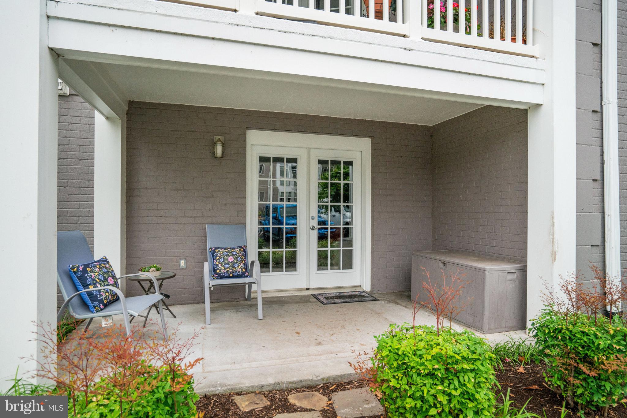 WEST VILLAGE OF SHIRLINGTON - Residential