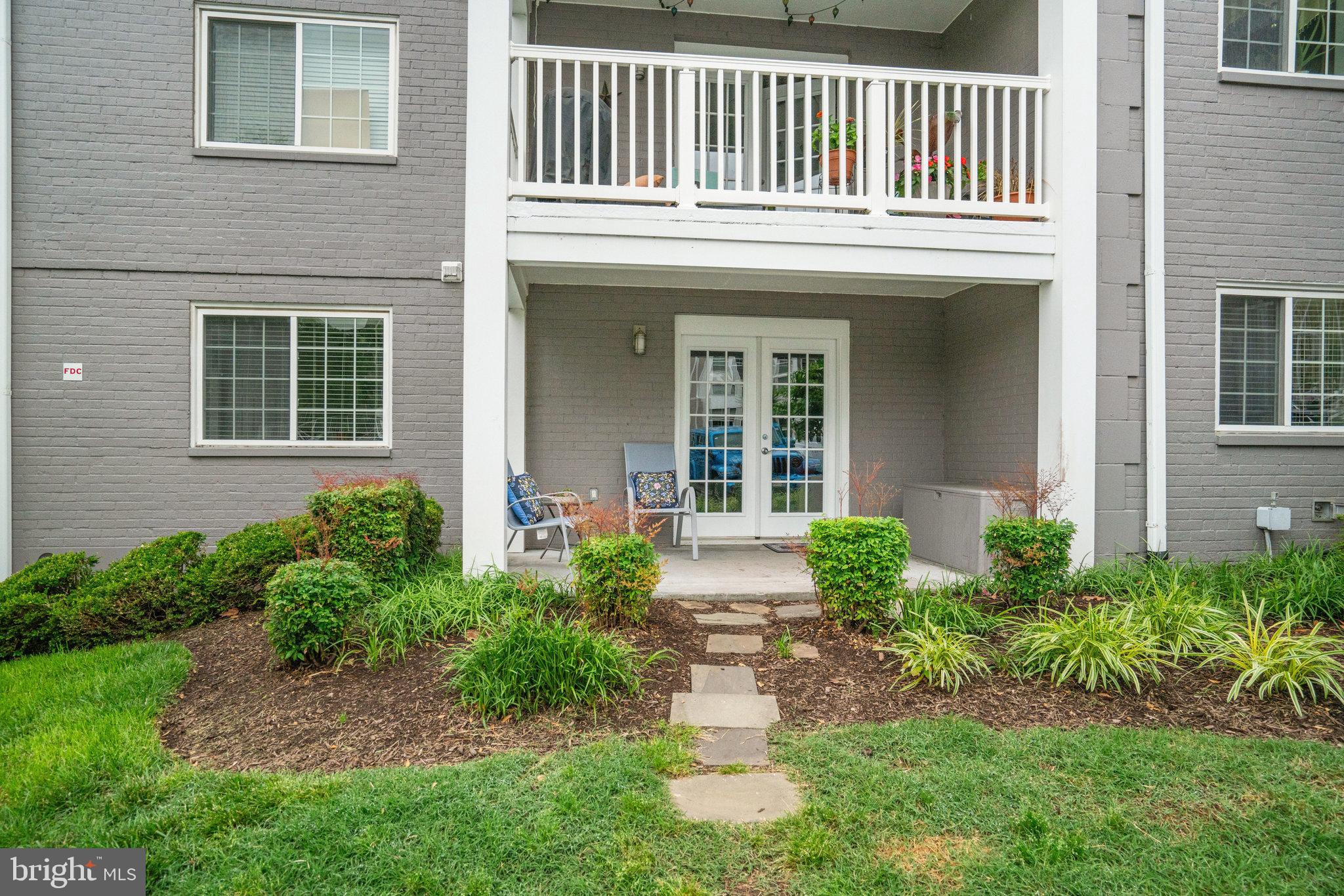 WEST VILLAGE OF SHIRLINGTON - Residential