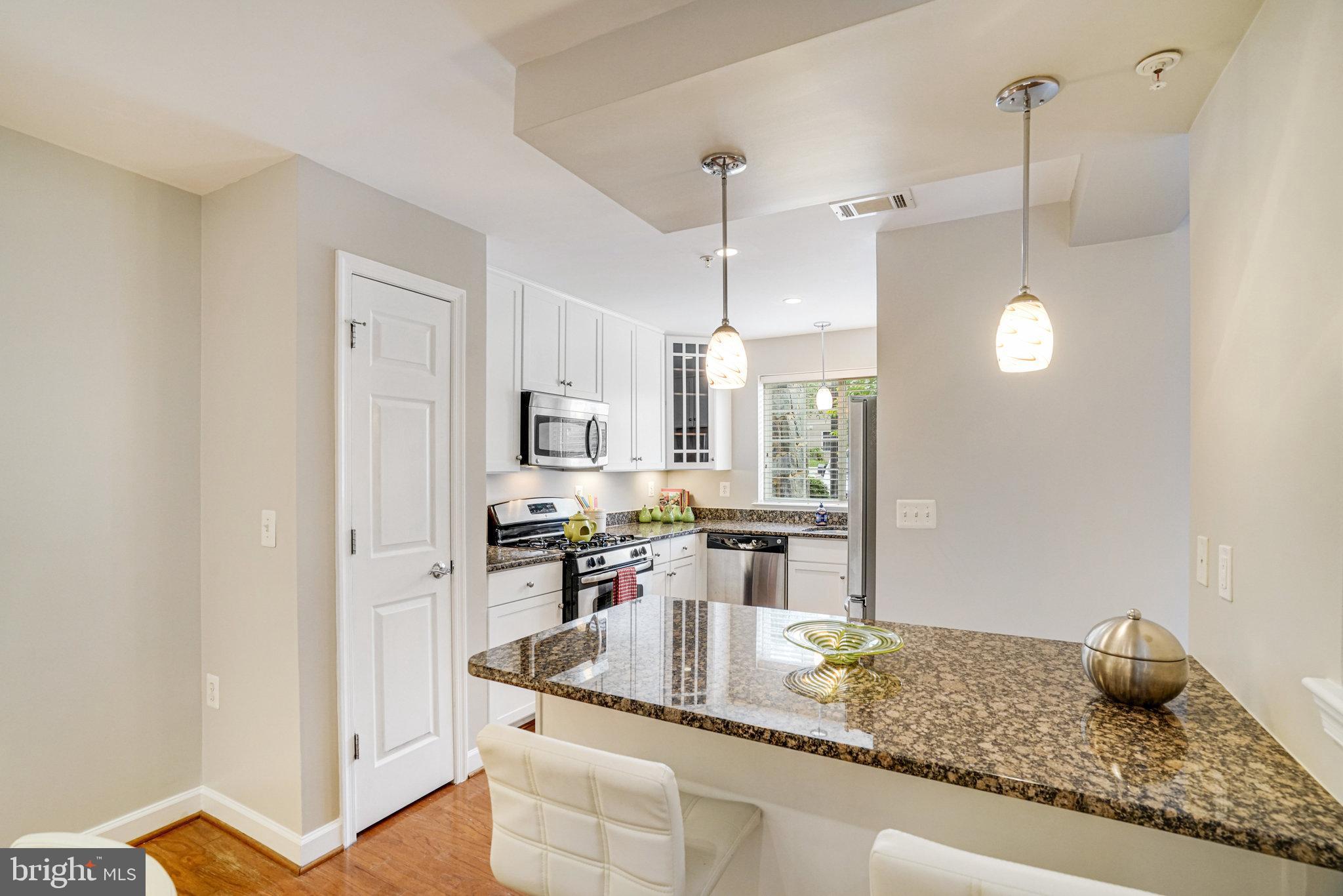 WEST VILLAGE OF SHIRLINGTON - Residential