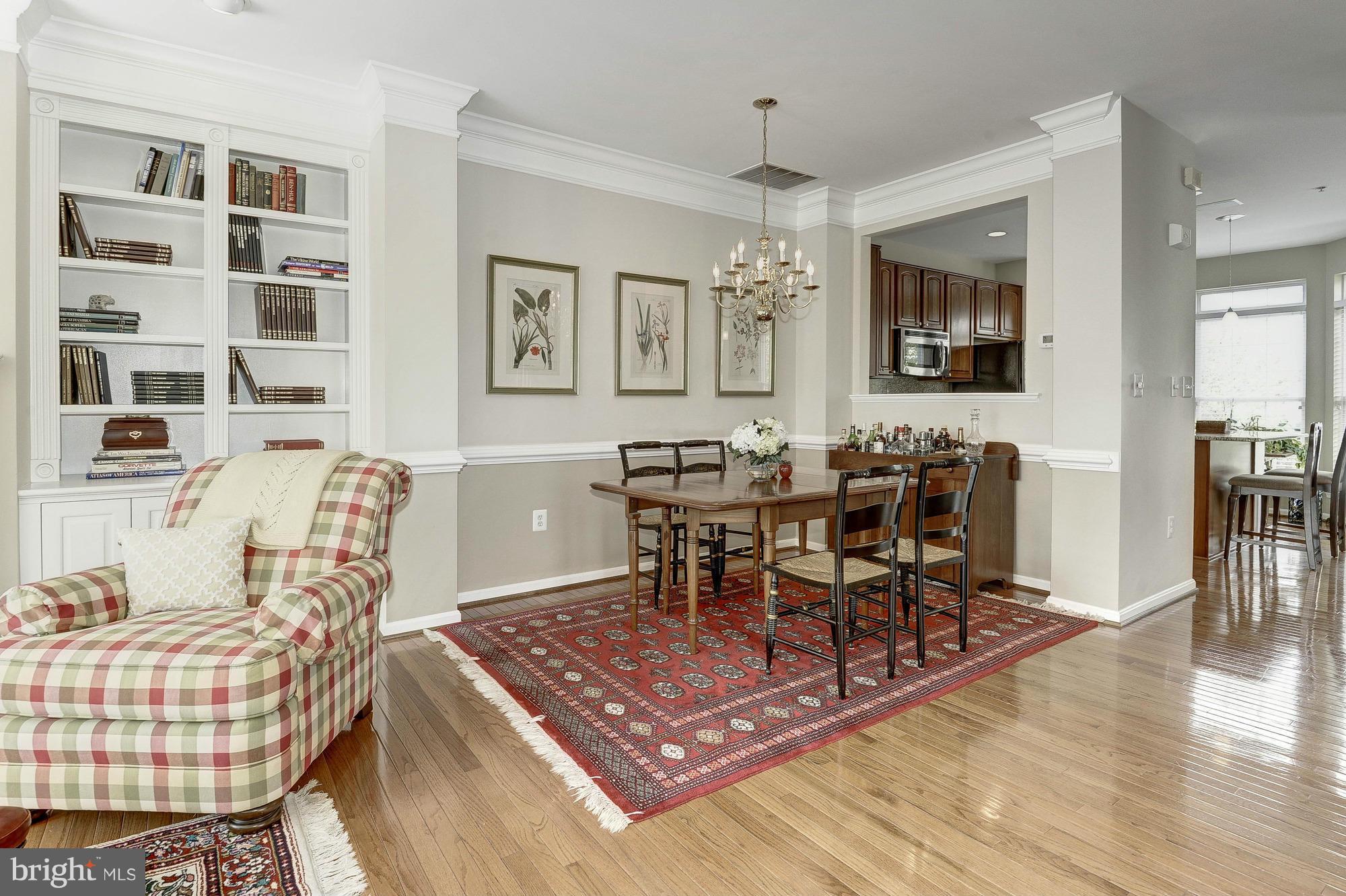 CAMERON STATION - Residential