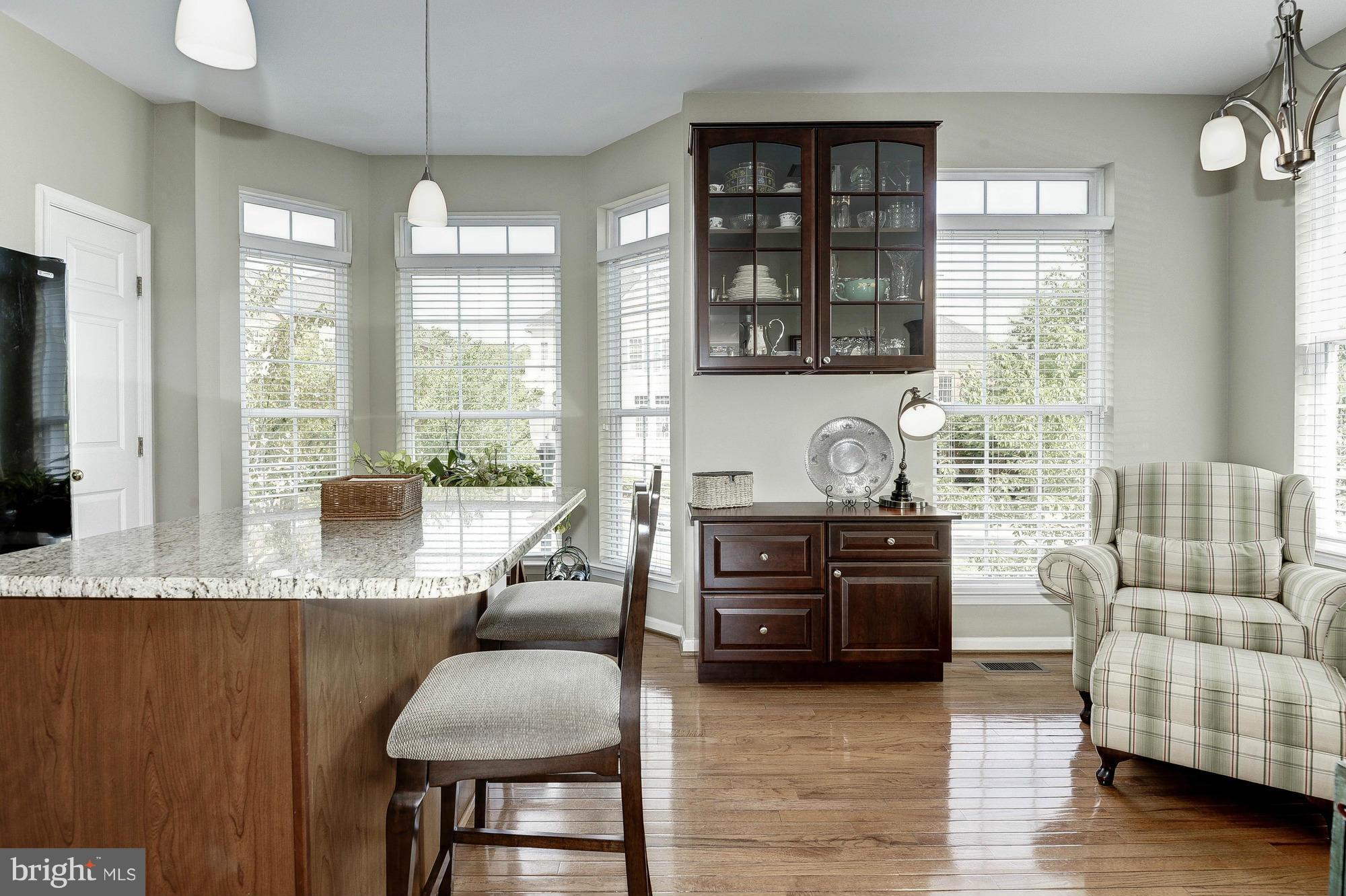 CAMERON STATION - Residential