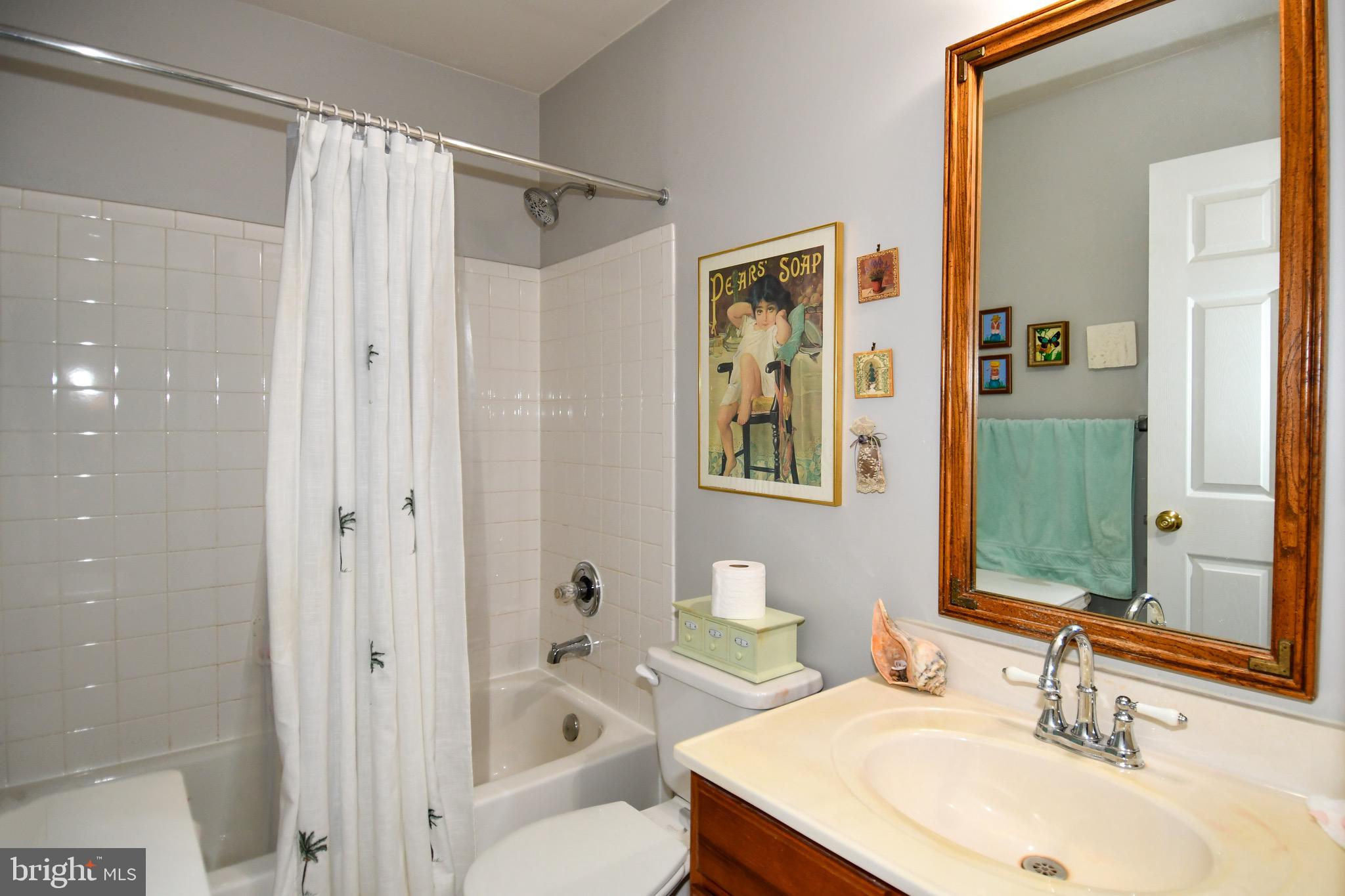 BELMONT STATION - Residential