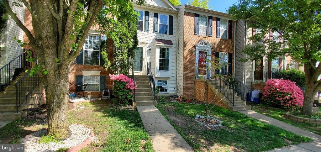 Photo of 2036 Stargrass Court, WOODBRIDGE, VA 22192 (MLS # VAPW2119810)