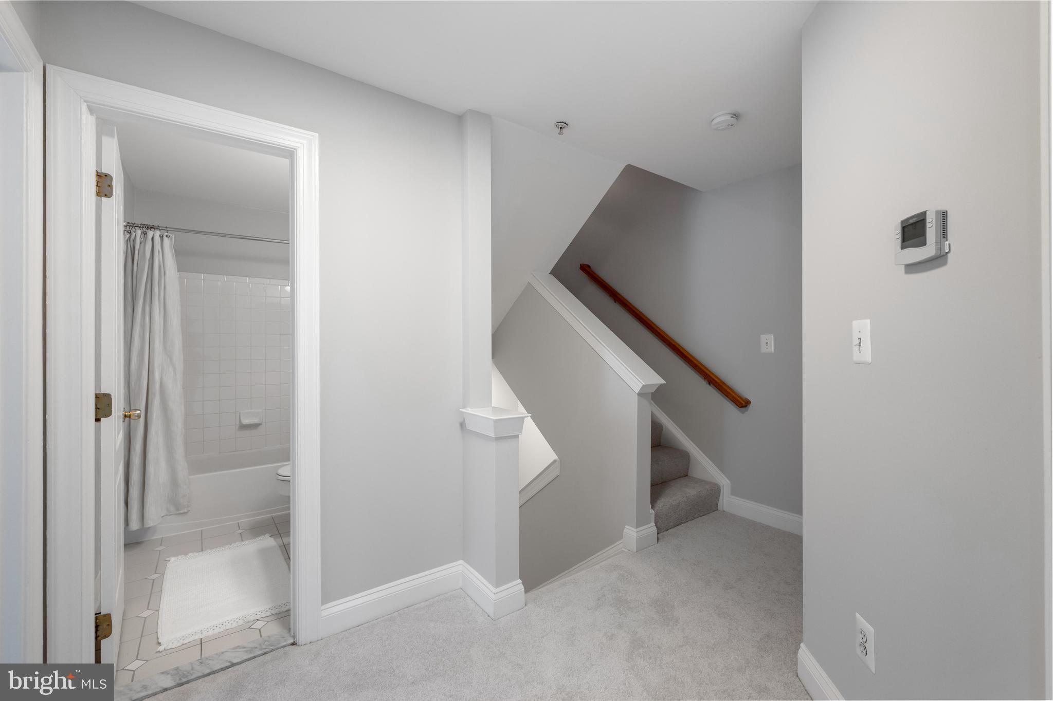 CAMERON STATION - Residential