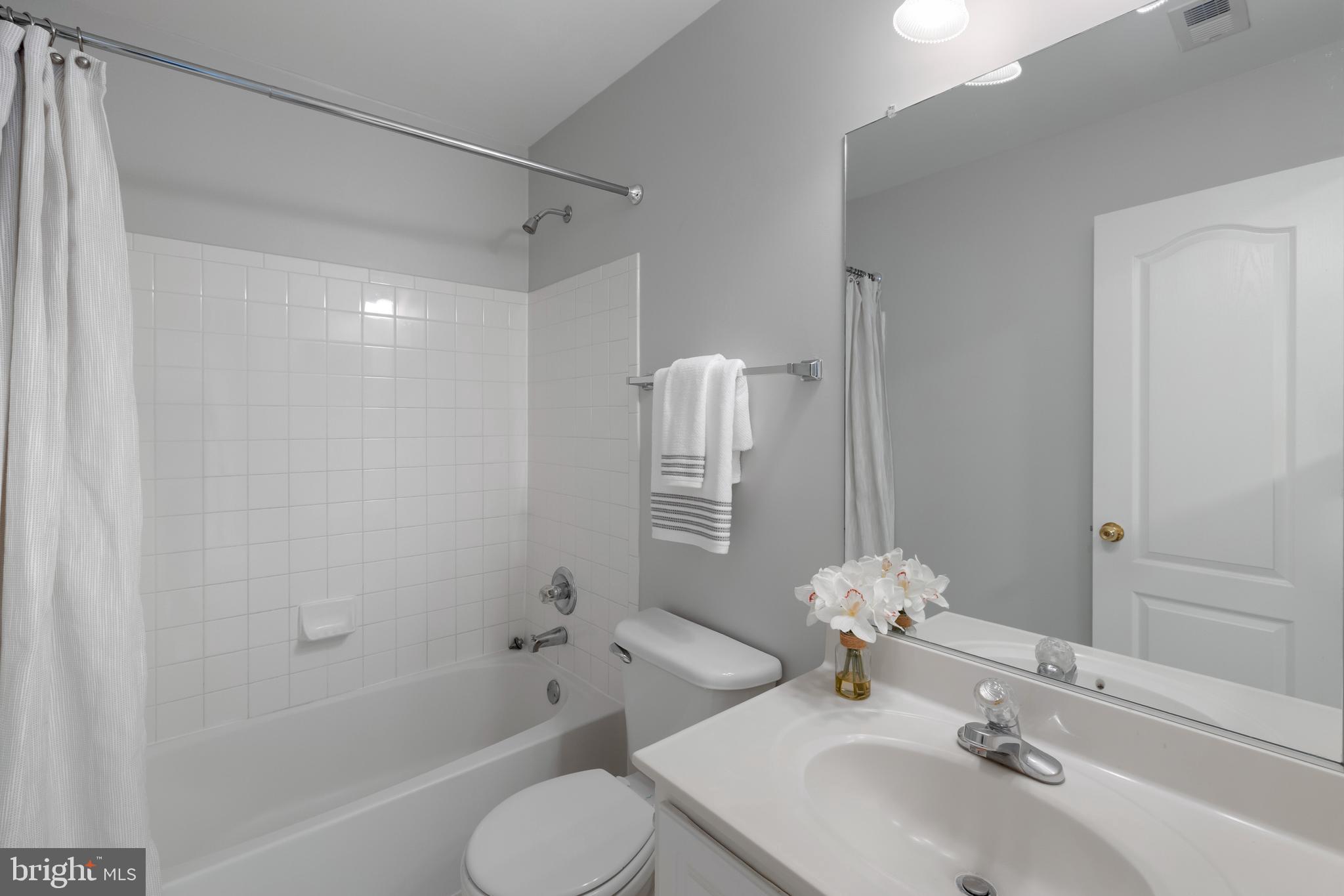 CAMERON STATION - Residential