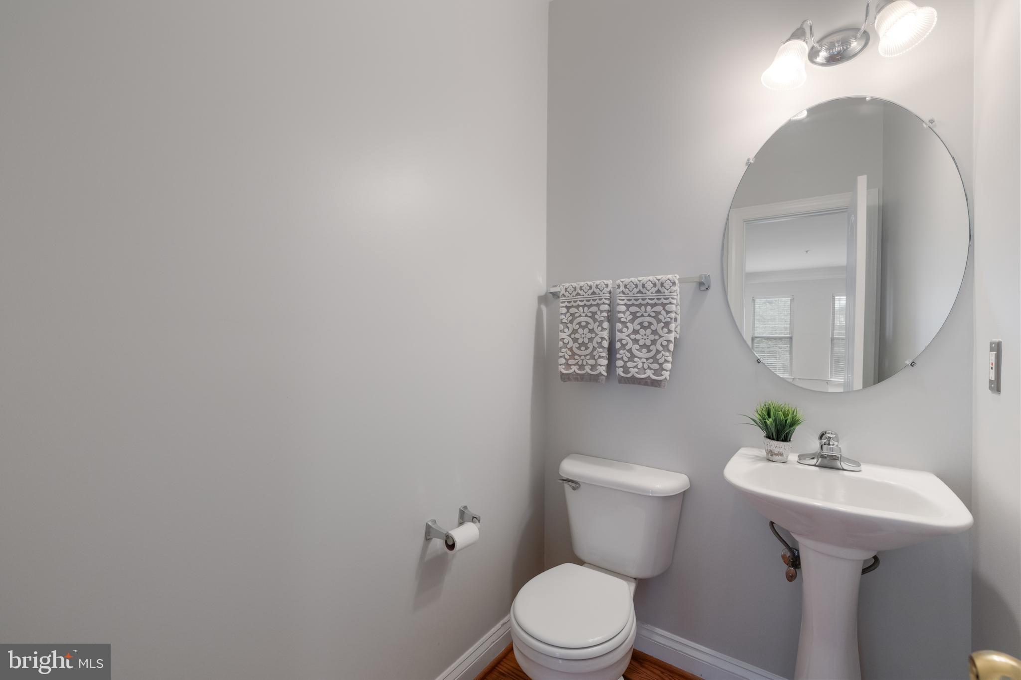 CAMERON STATION - Residential