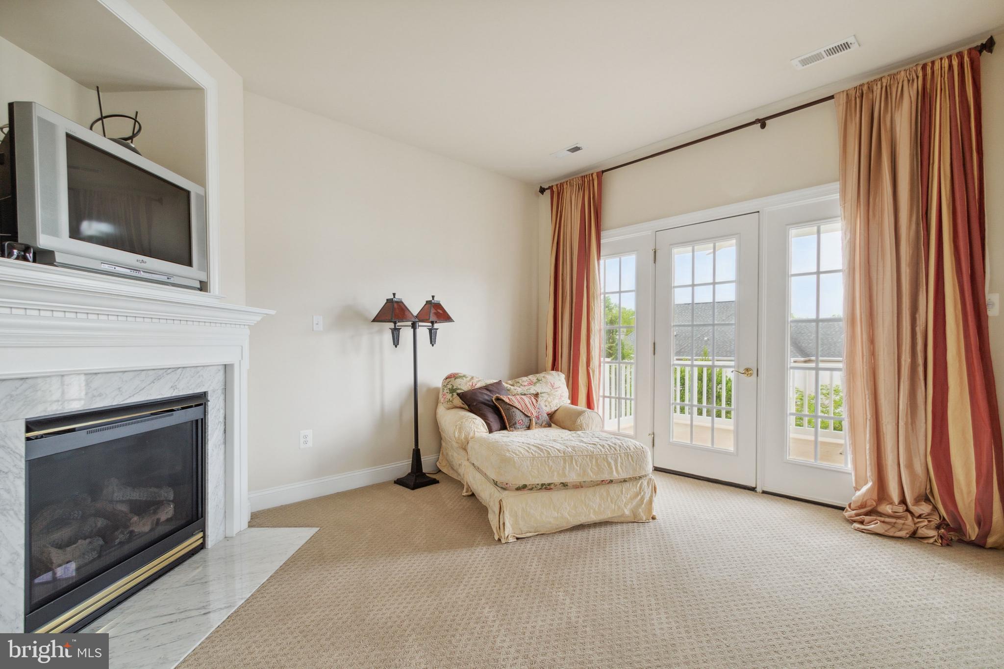 LAKE MANASSAS - Residential