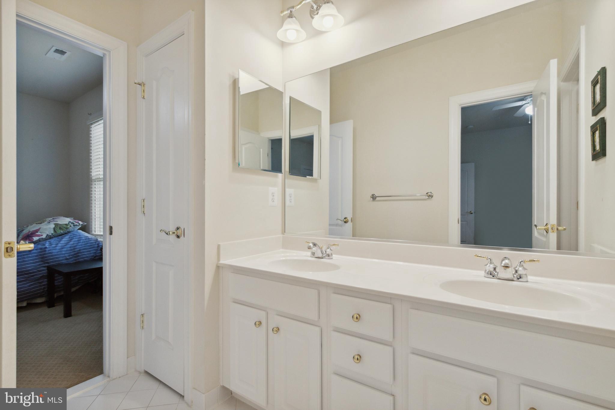 LAKE MANASSAS - Residential