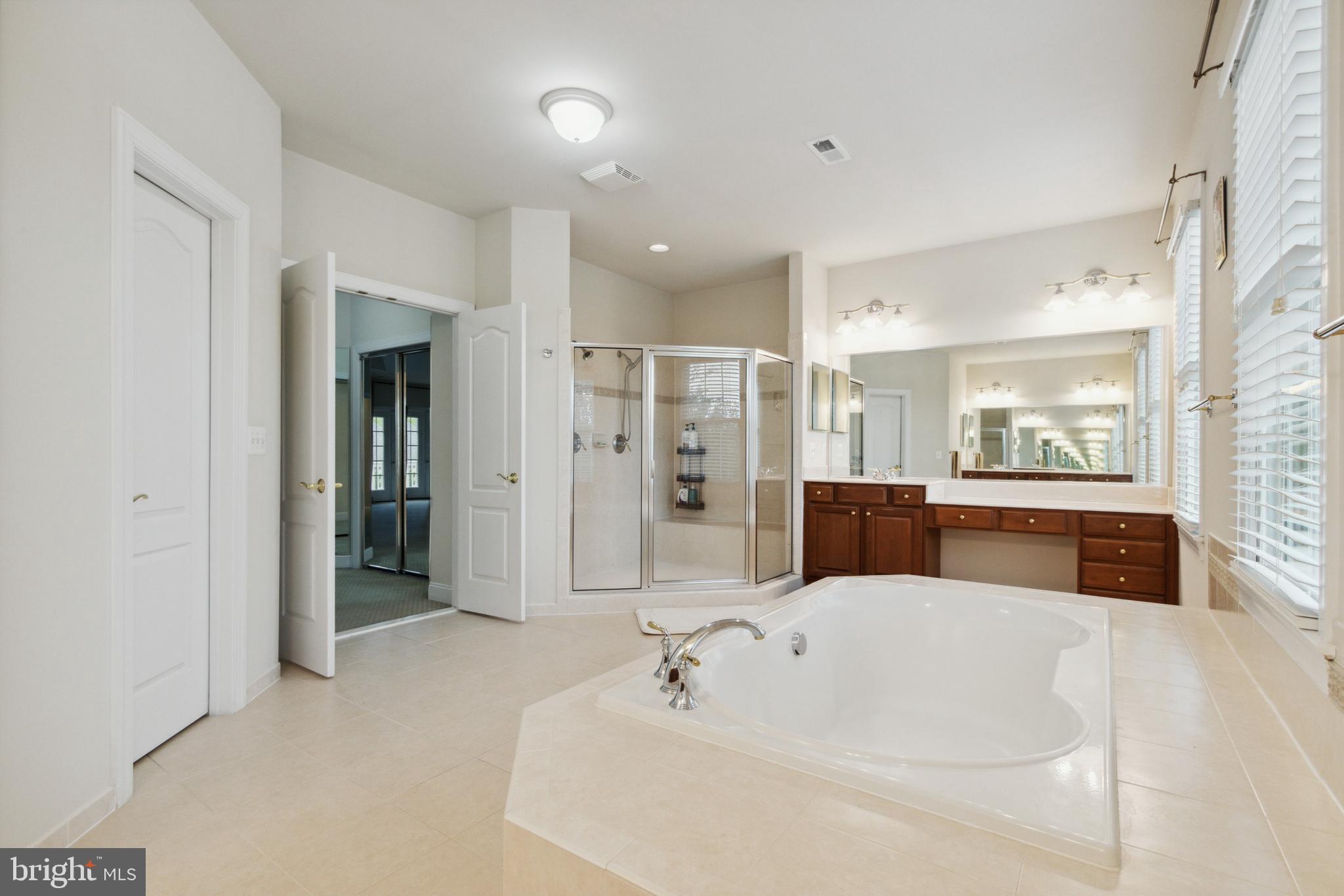 LAKE MANASSAS - Residential