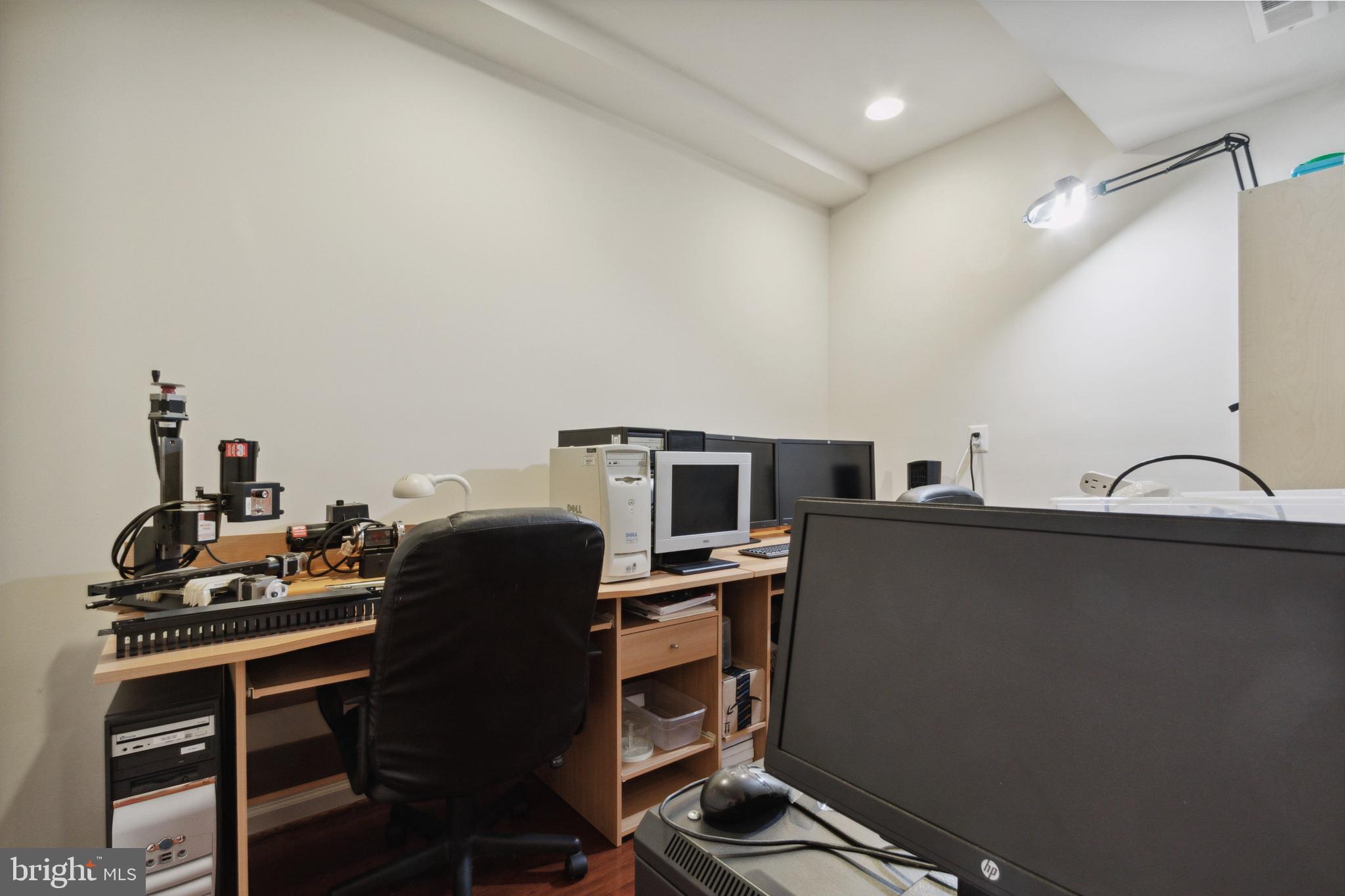 LAKE MANASSAS - Residential