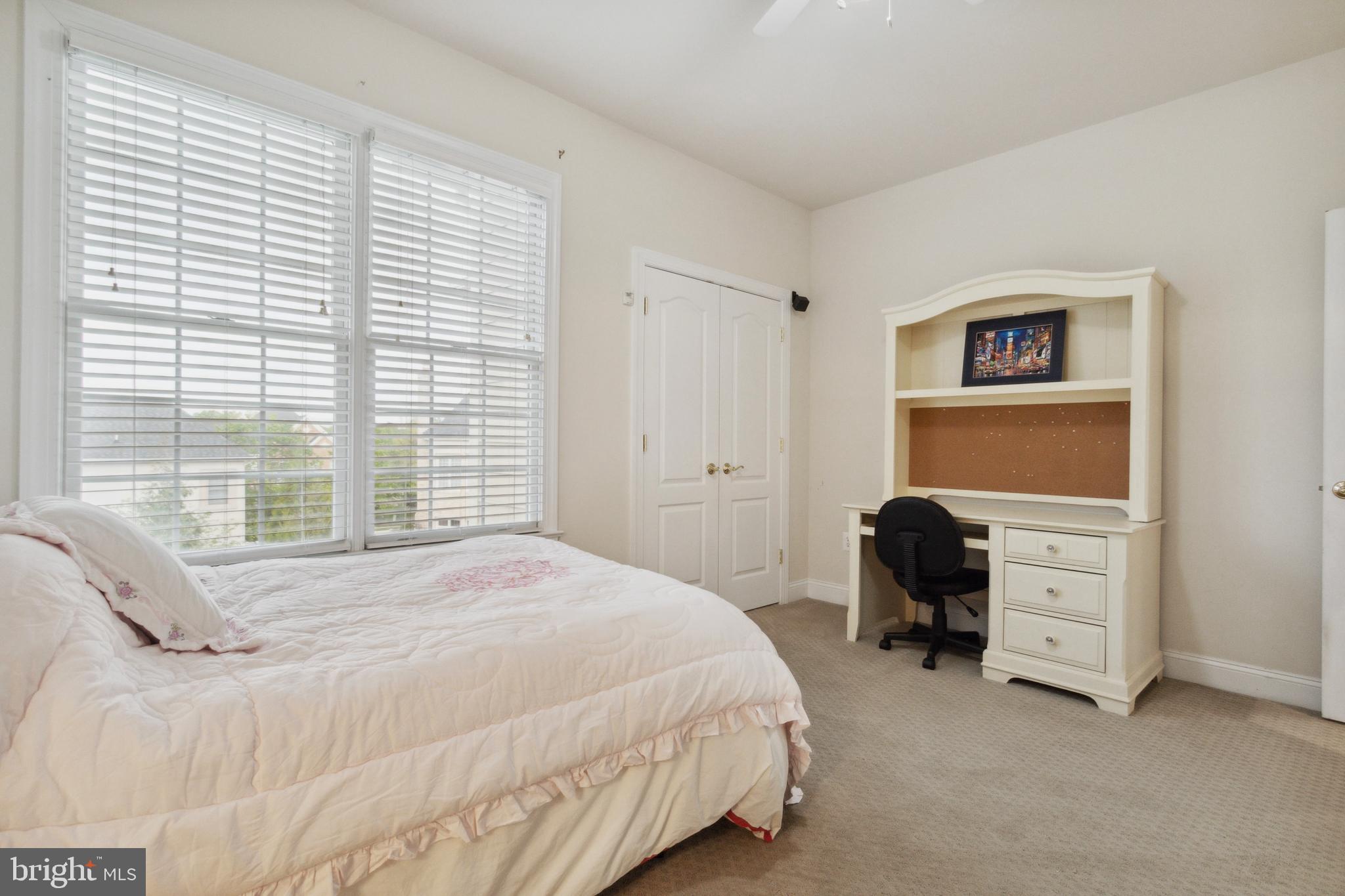 LAKE MANASSAS - Residential