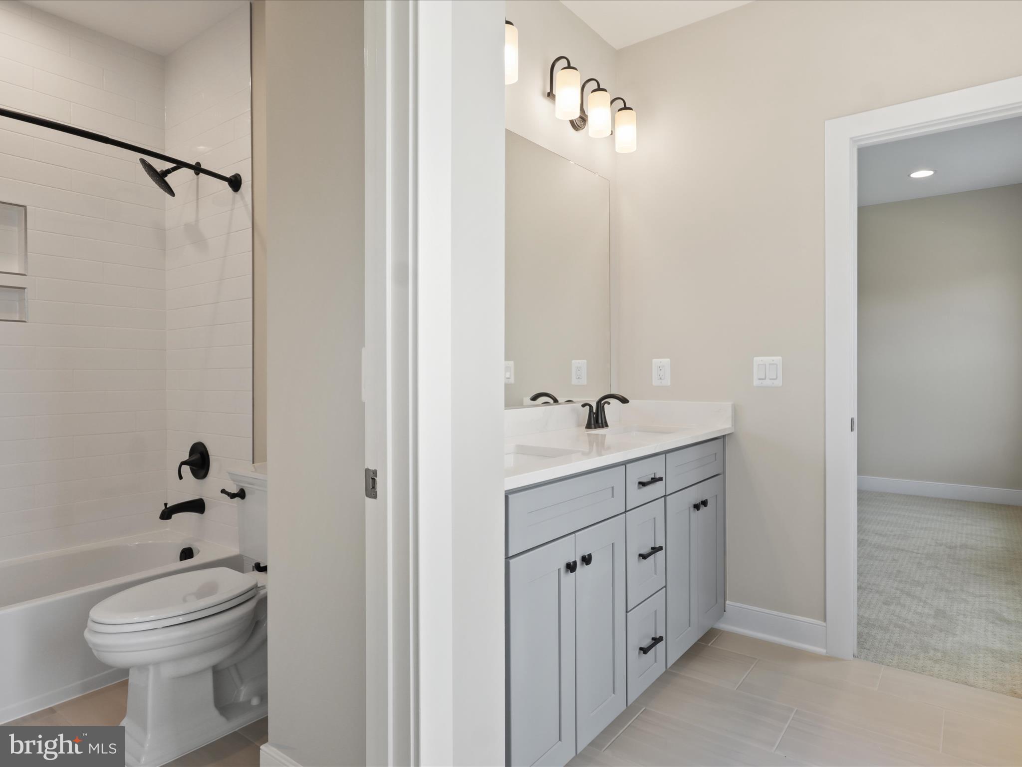 LEE MEADOWS - Residential Lease